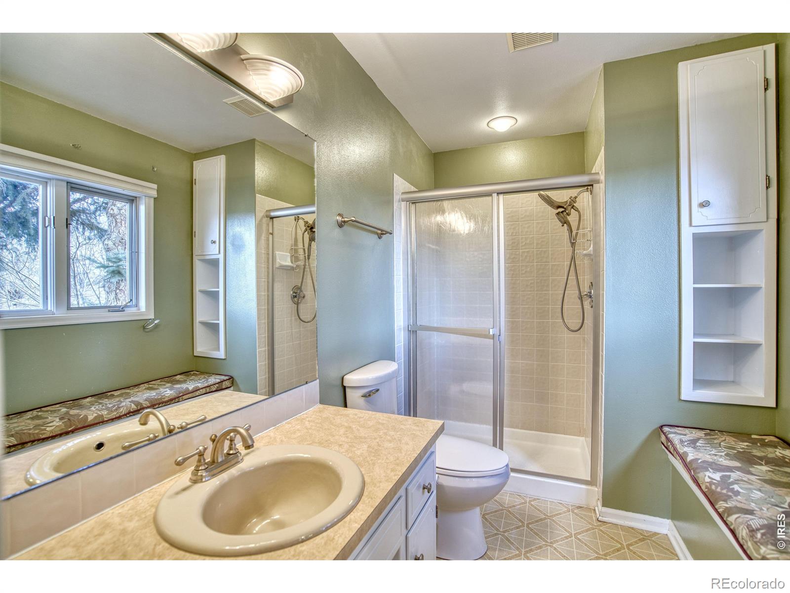 MLS Image #13 for 1640  juniper street,longmont, Colorado