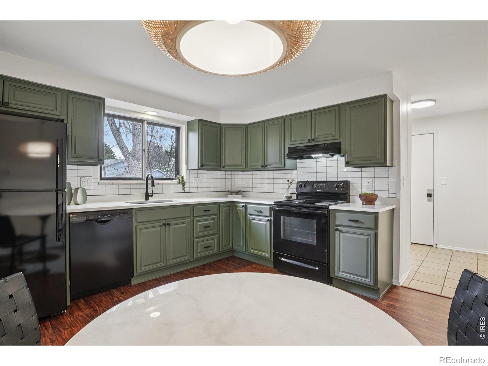 MLS Image #13 for 210  manhattan drive,boulder, Colorado