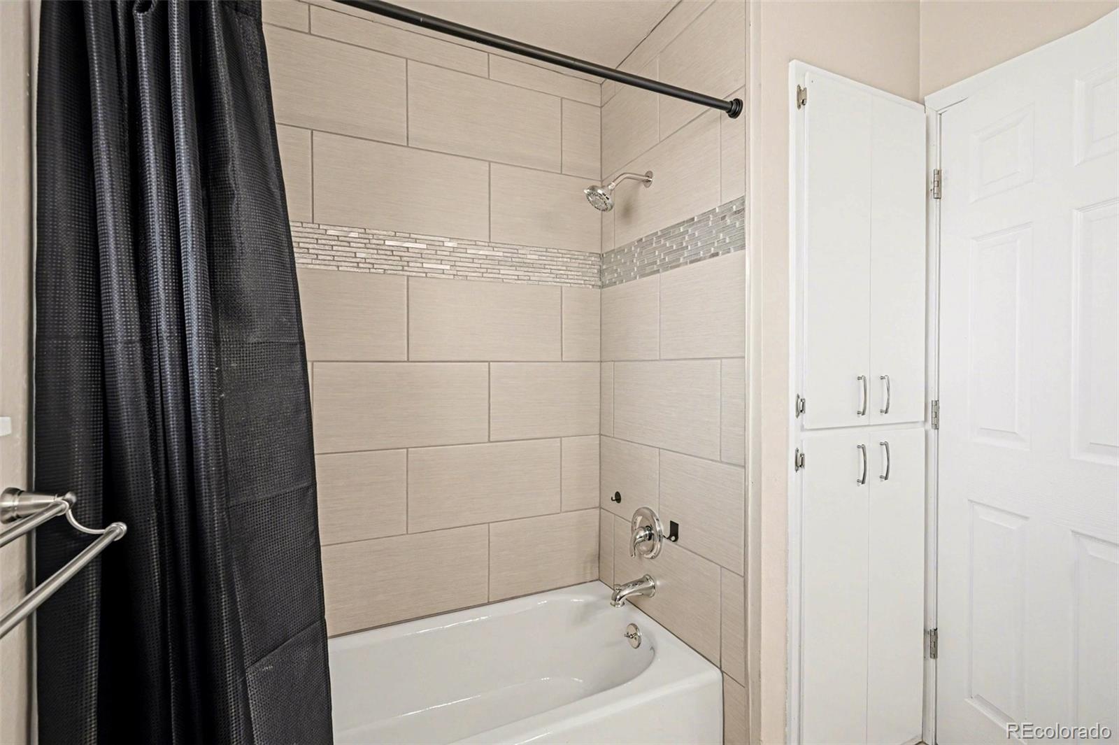 MLS Image #25 for 6939 s syracuse court,centennial, Colorado