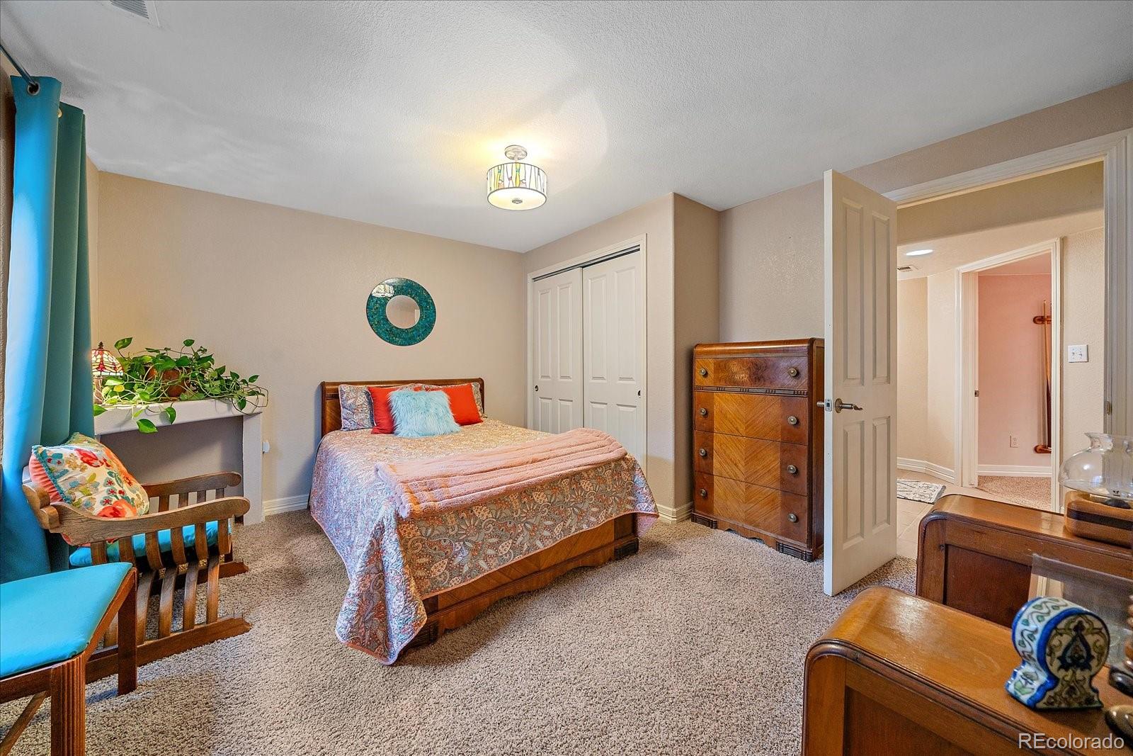 MLS Image #33 for 1075 s elmira street,denver, Colorado