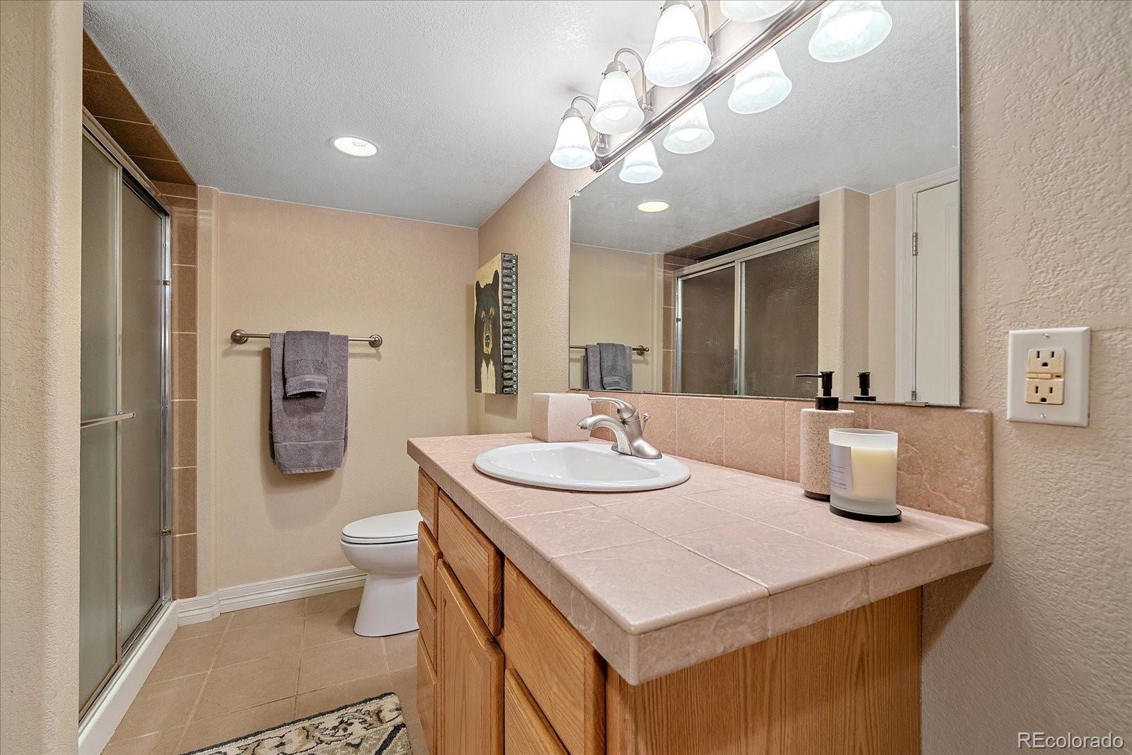 MLS Image #34 for 1075 s elmira street,denver, Colorado