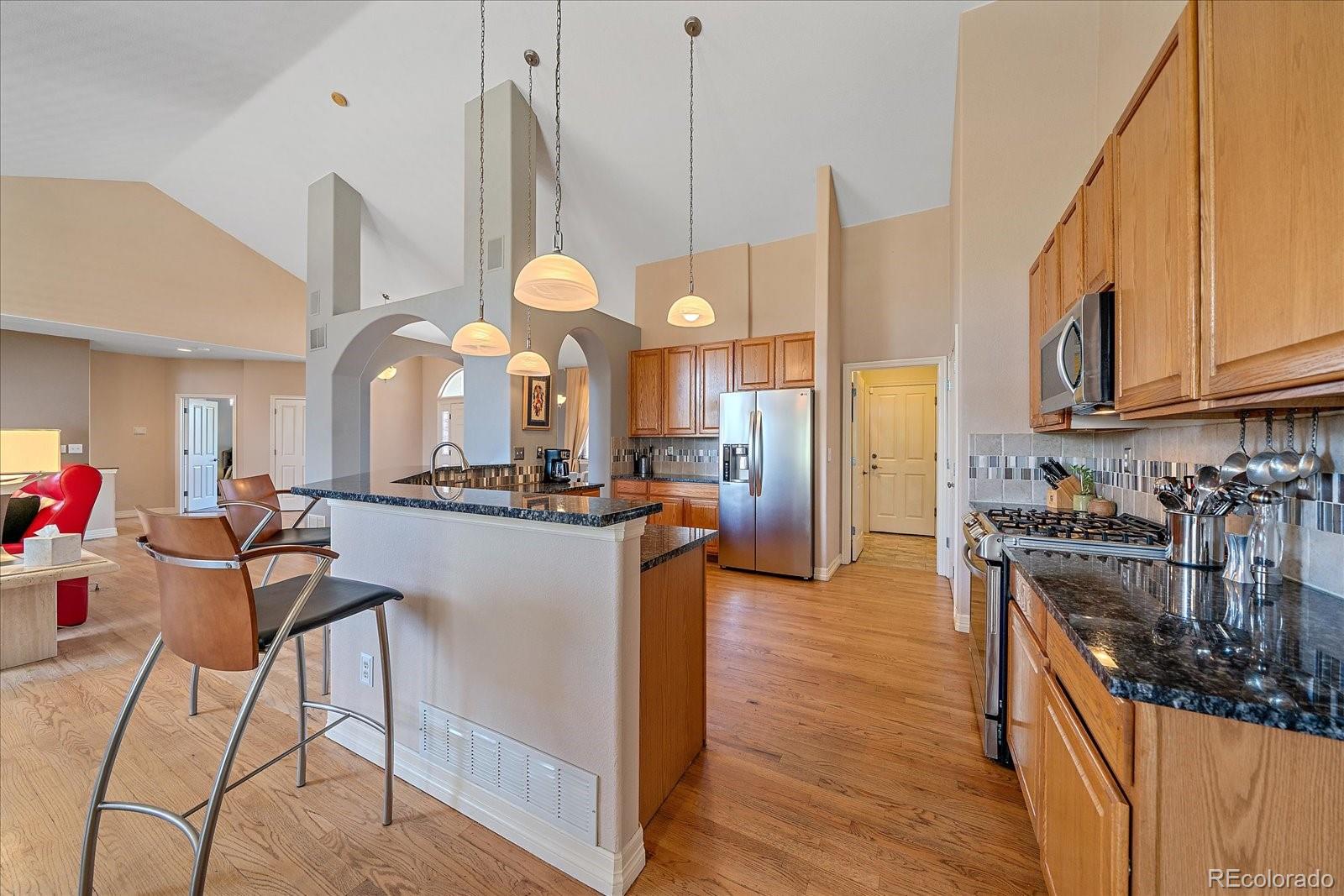 MLS Image #9 for 1075 s elmira street,denver, Colorado