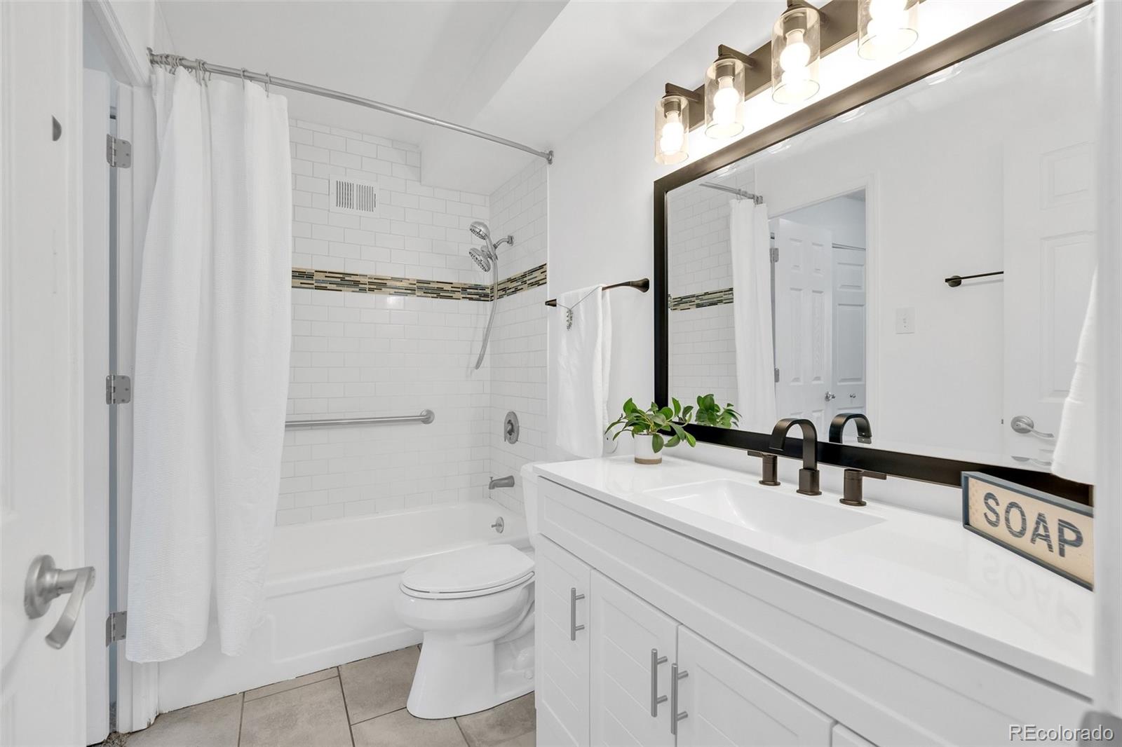 MLS Image #24 for 9300 e center avenue,denver, Colorado
