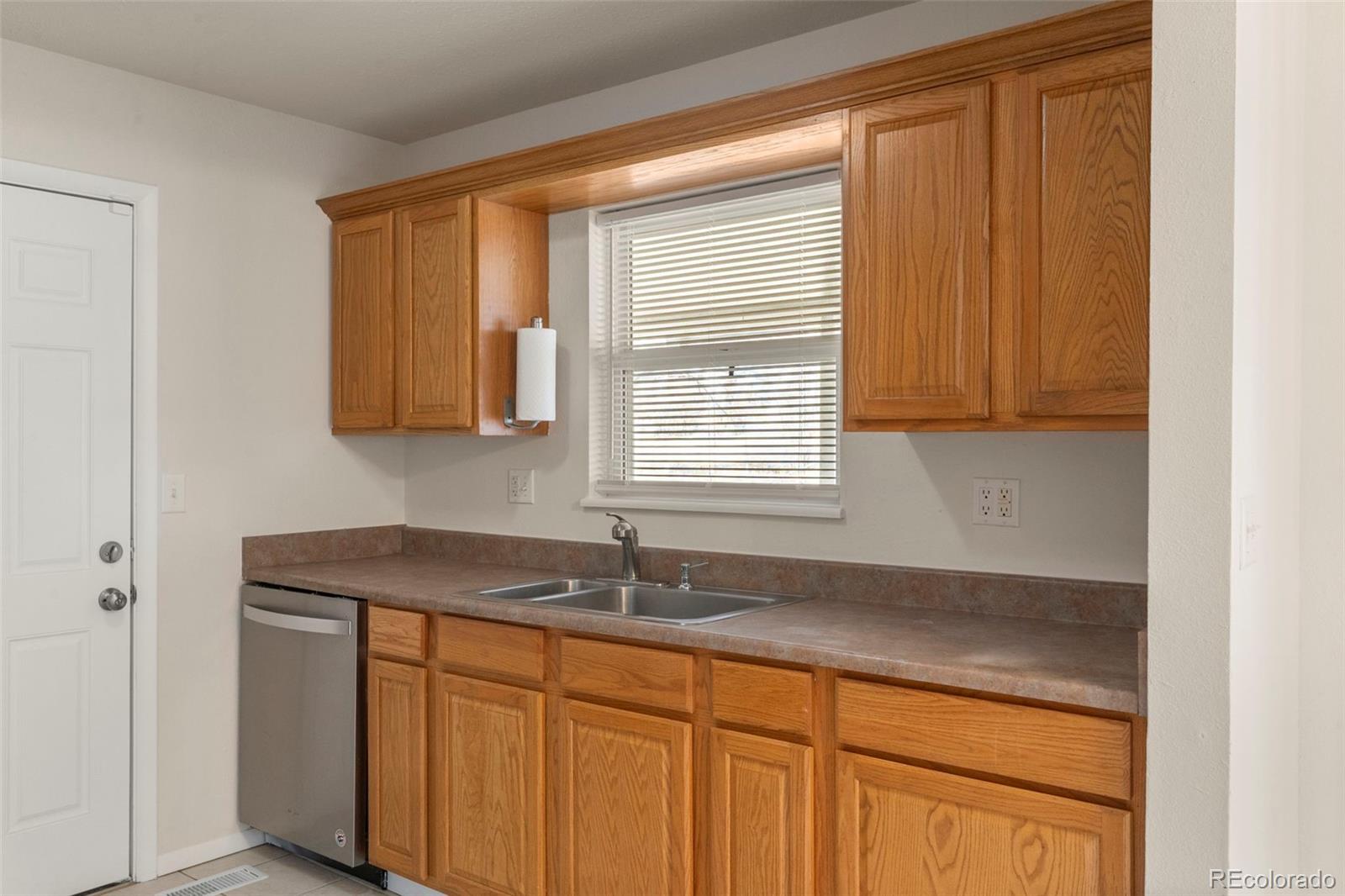 MLS Image #10 for 7210  omaha boulevard,colorado springs, Colorado