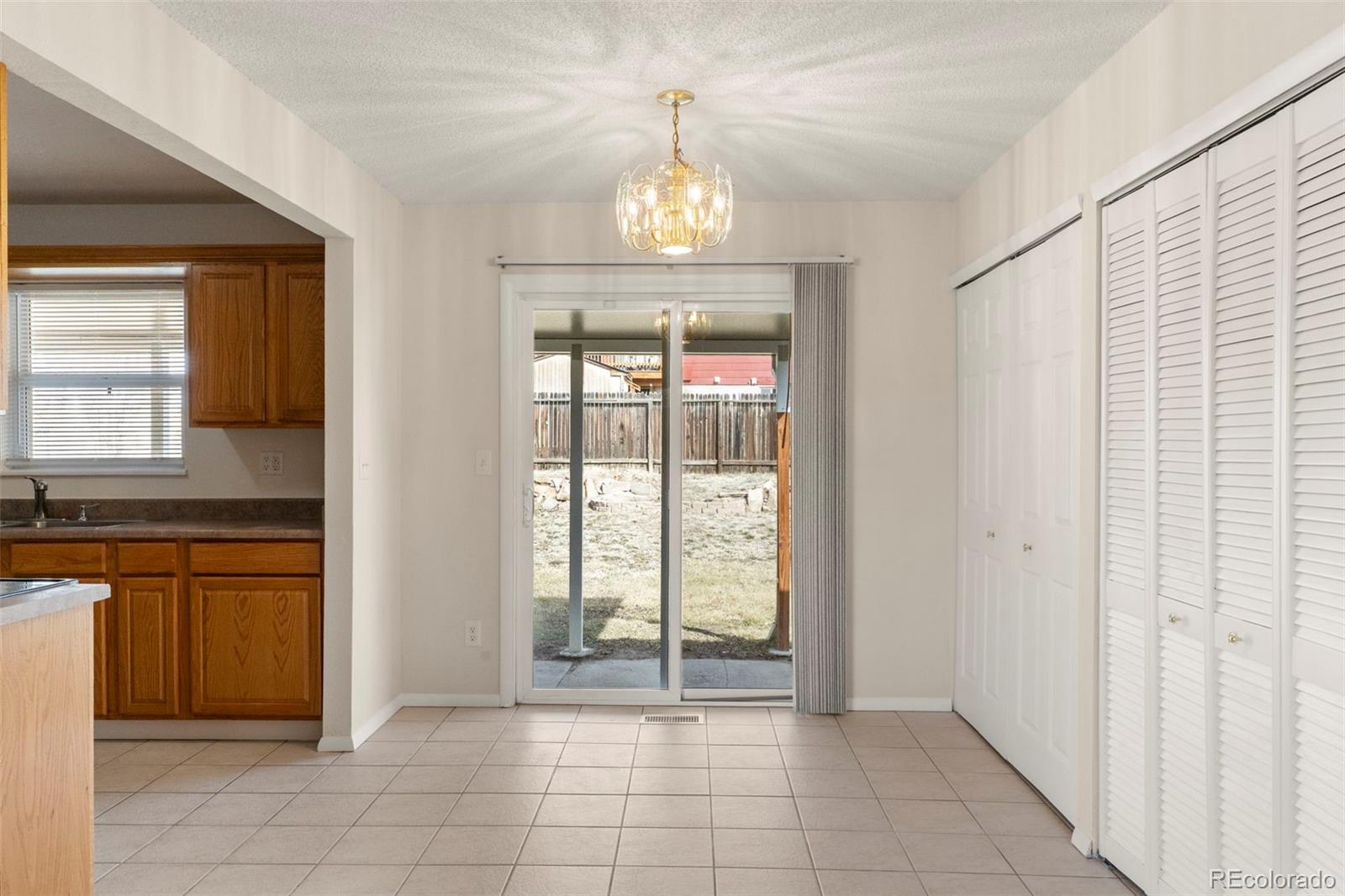 MLS Image #7 for 7210  omaha boulevard,colorado springs, Colorado