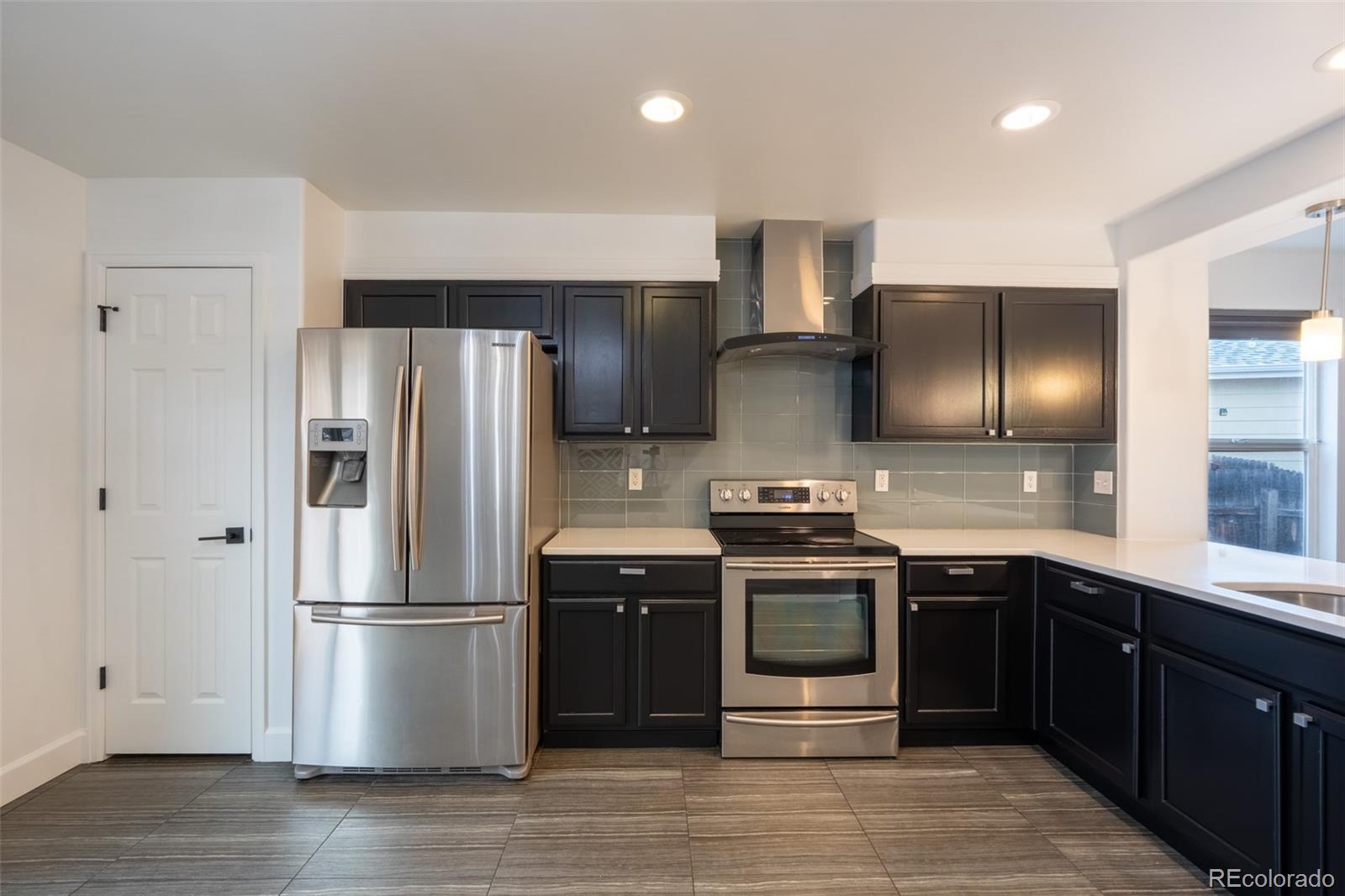 MLS Image #10 for 5560  kalispell street,denver, Colorado
