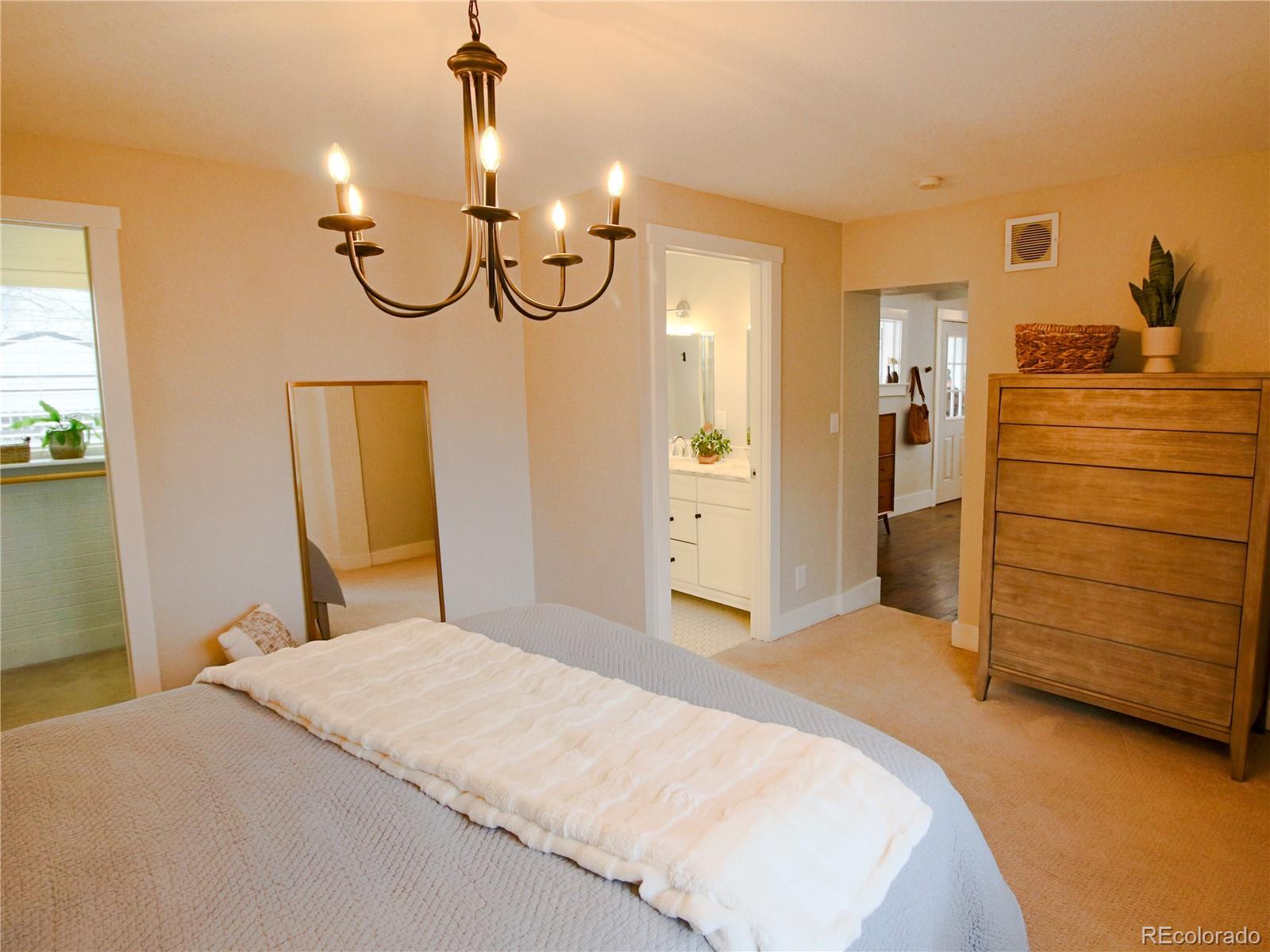 MLS Image #18 for 1635 s steele street,denver, Colorado