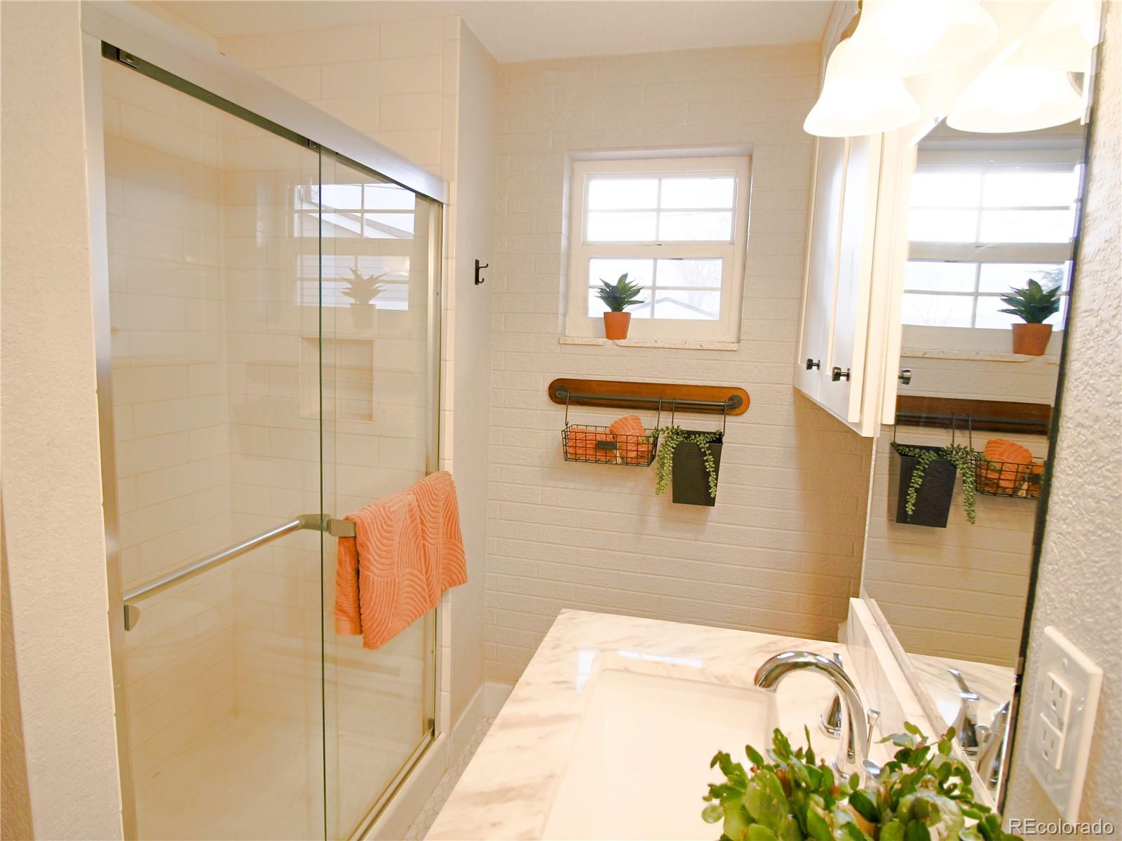 MLS Image #20 for 1635 s steele street,denver, Colorado