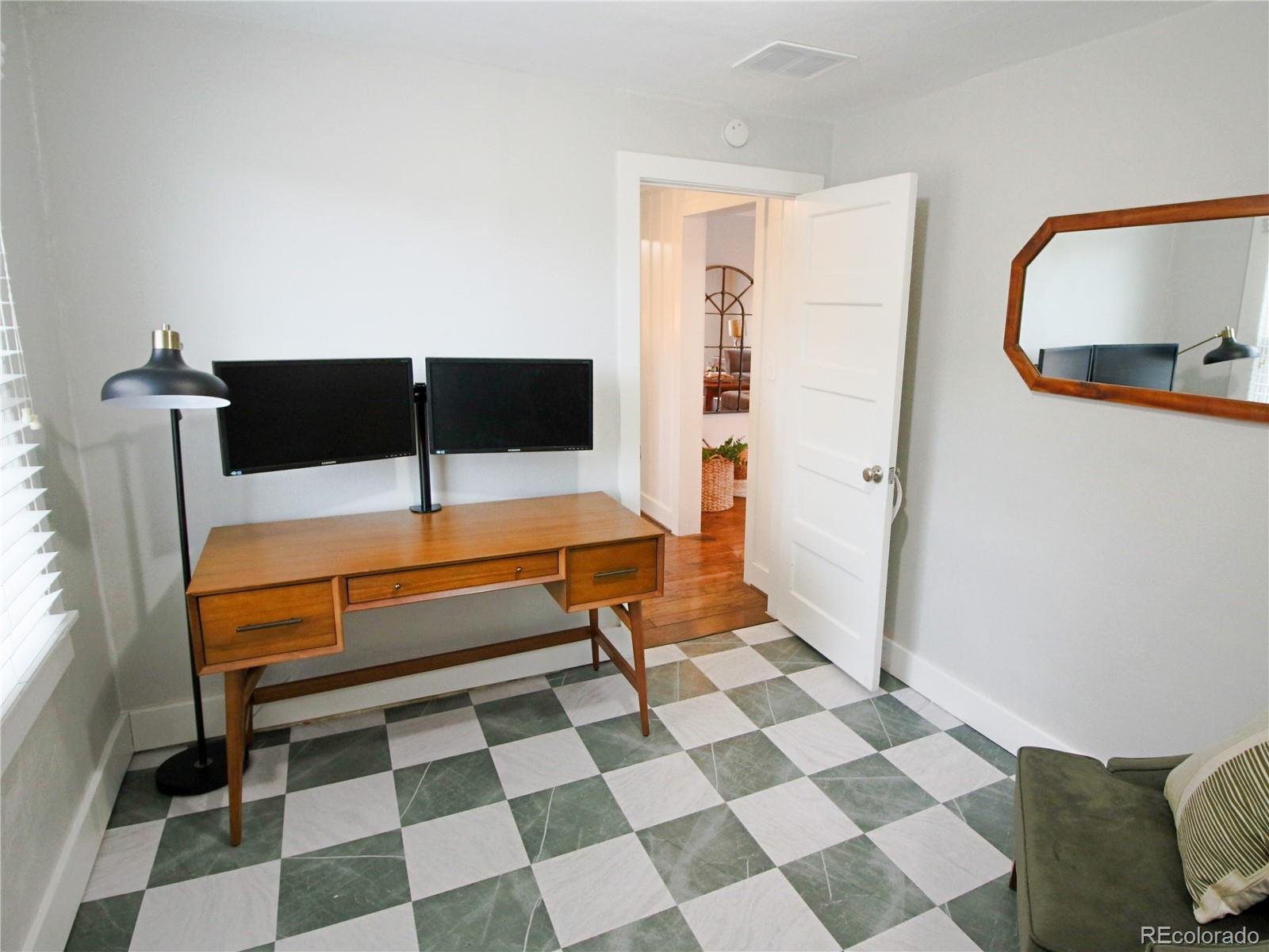 MLS Image #24 for 1635 s steele street,denver, Colorado