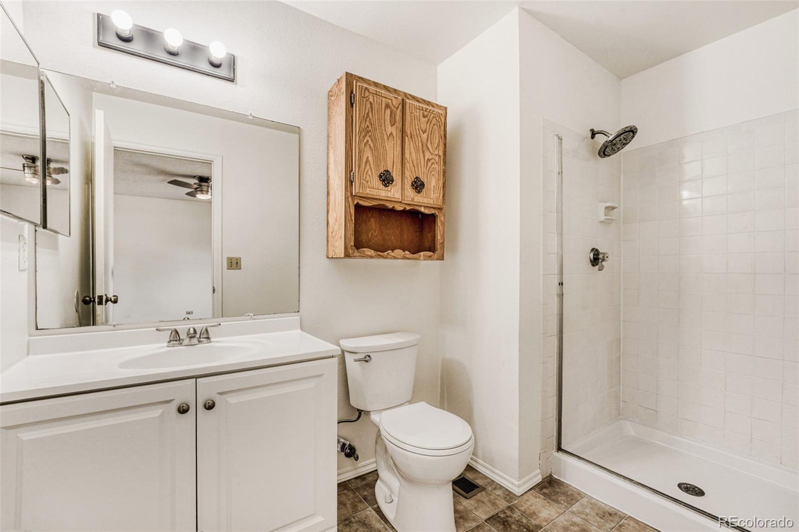 MLS Image #15 for 16847 e kent drive,aurora, Colorado