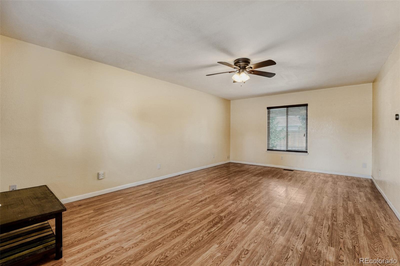 MLS Image #4 for 16847 e kent drive,aurora, Colorado