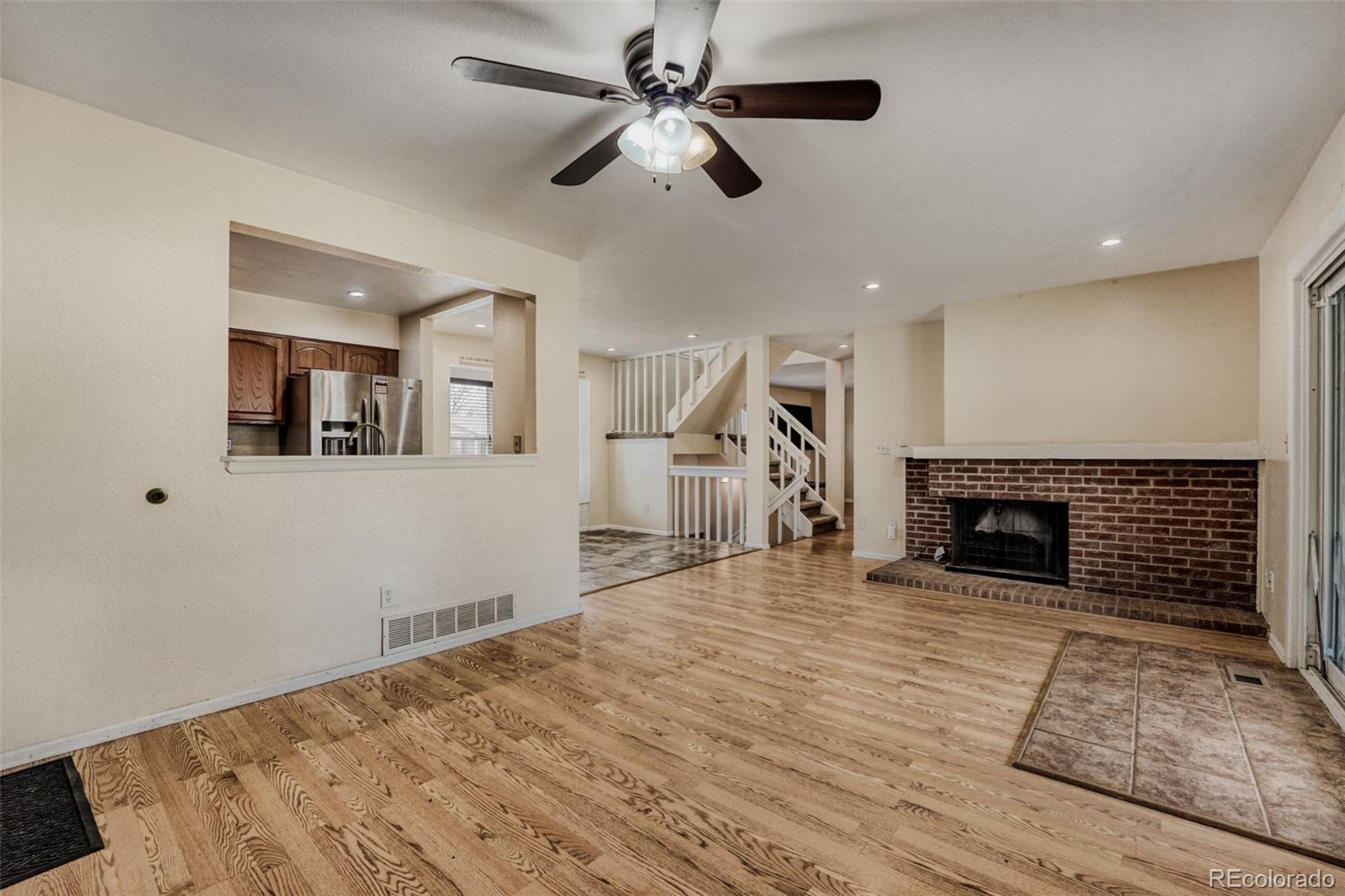 MLS Image #5 for 16847 e kent drive,aurora, Colorado