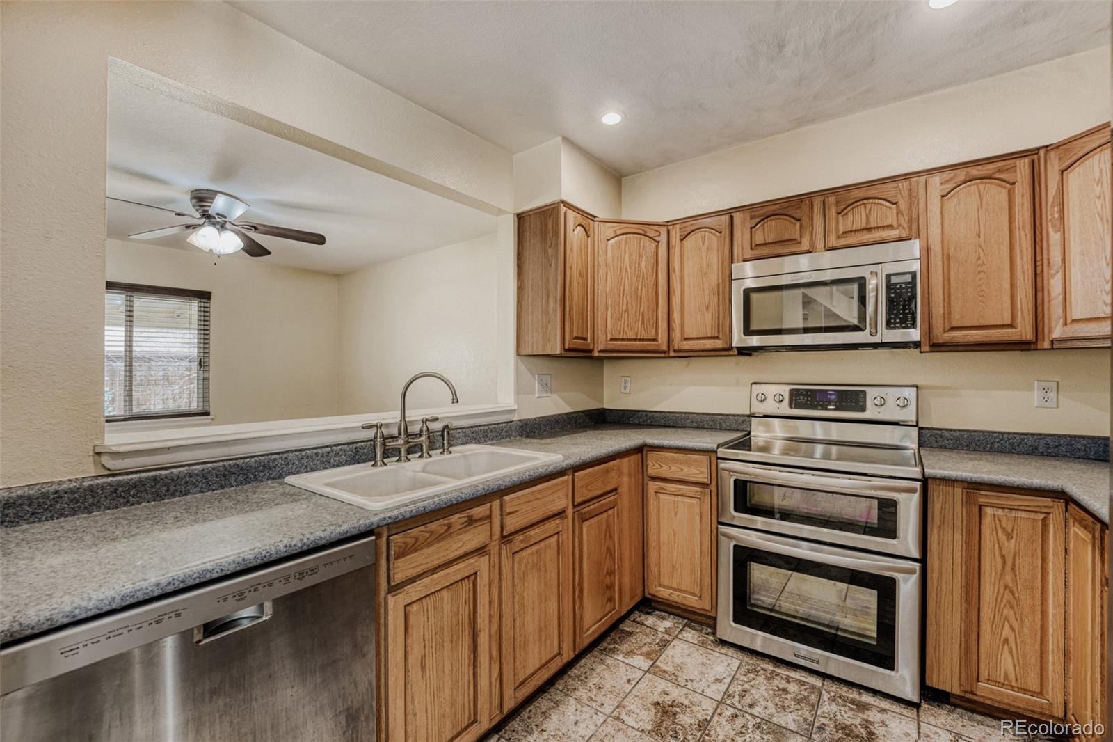 MLS Image #8 for 16847 e kent drive,aurora, Colorado