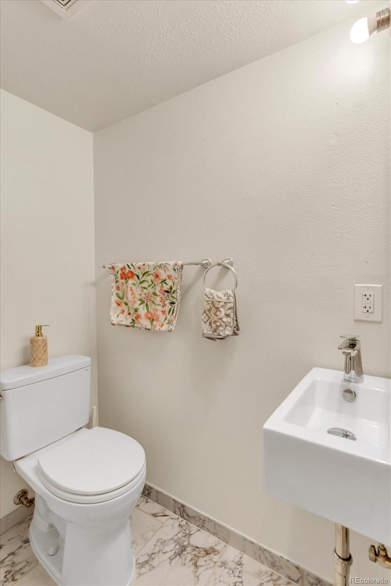 MLS Image #9 for 7373 w florida avenue 15d,lakewood, Colorado