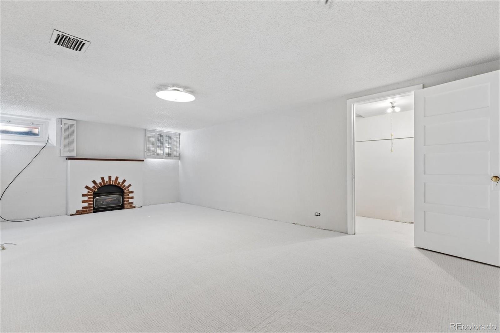 MLS Image #20 for 712  forest street,denver, Colorado