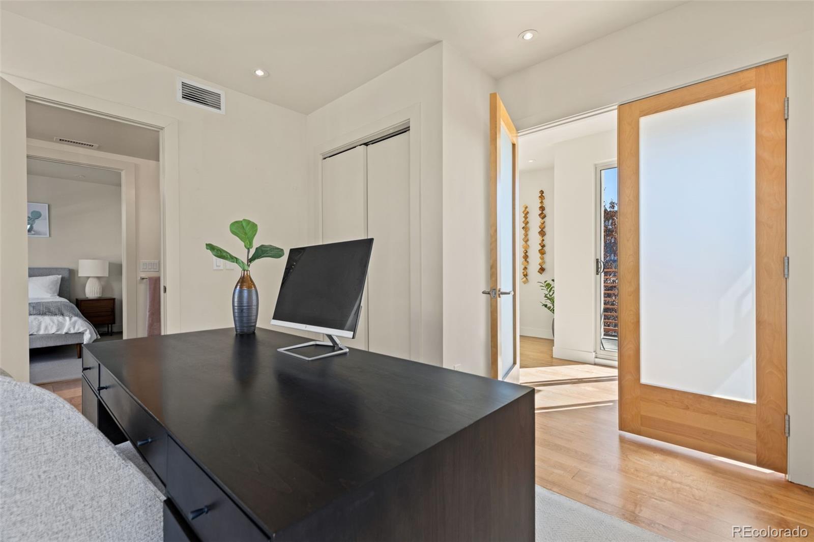 MLS Image #22 for 37 s ogden street ,denver, Colorado