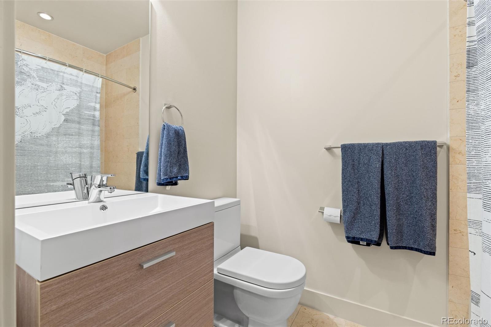 MLS Image #38 for 37 s ogden street ,denver, Colorado
