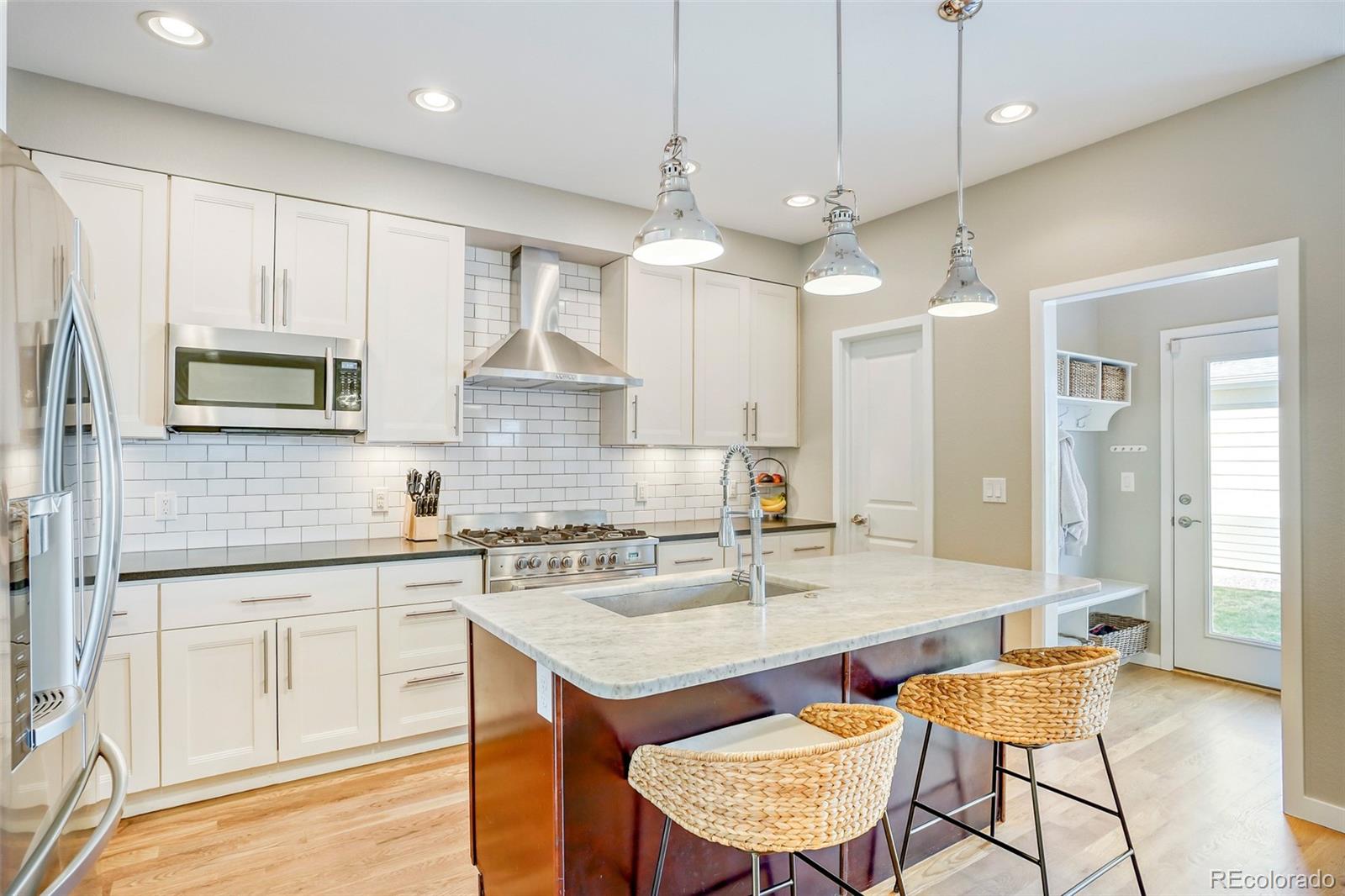 MLS Image #11 for 2342 s marion street,denver, Colorado
