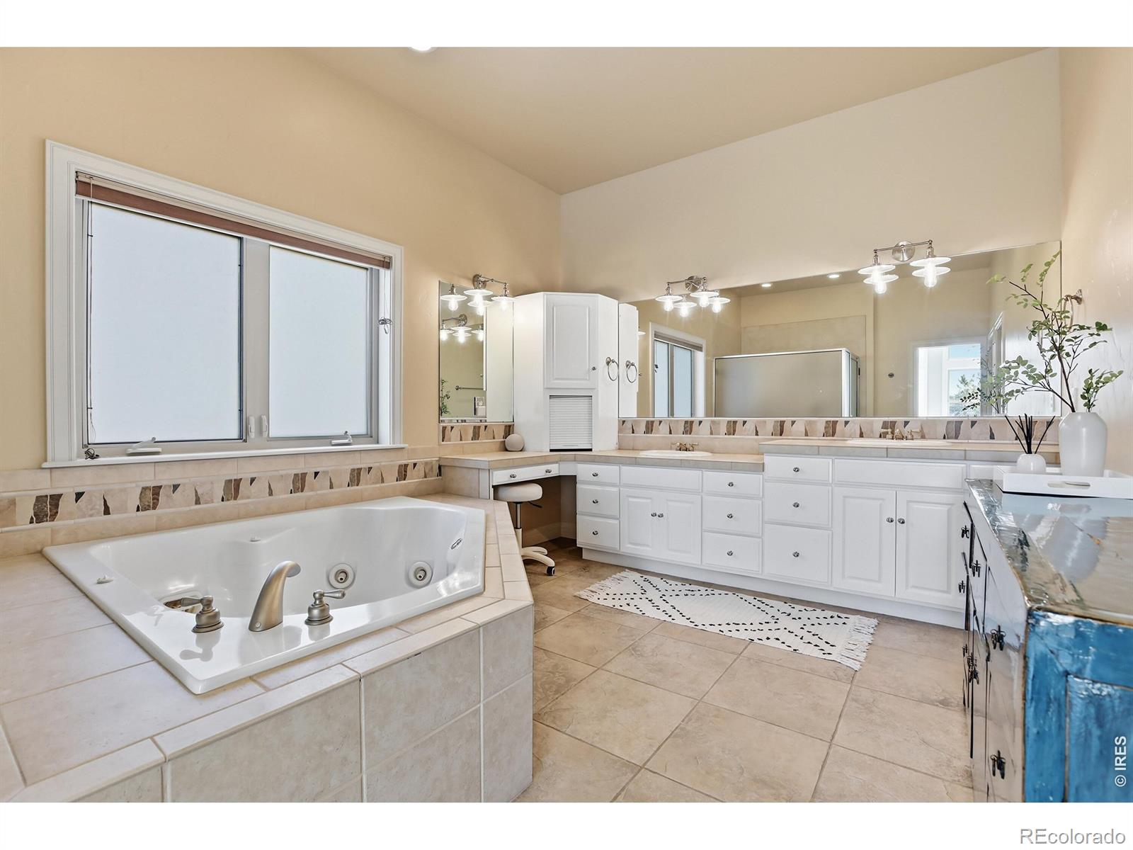 MLS Image #16 for 714  skywalker point,lafayette, Colorado