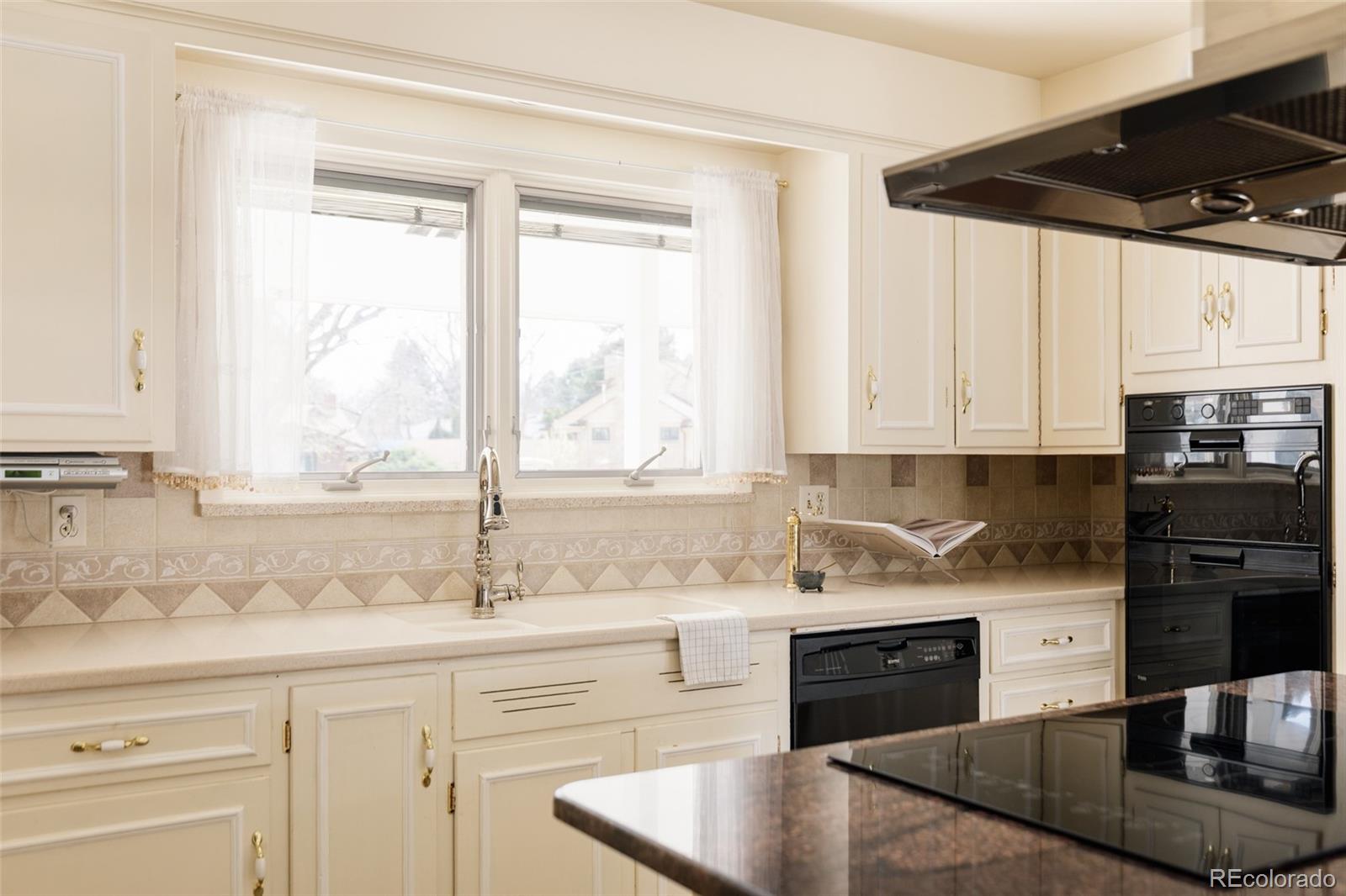 MLS Image #16 for 3095  crabapple road,golden, Colorado