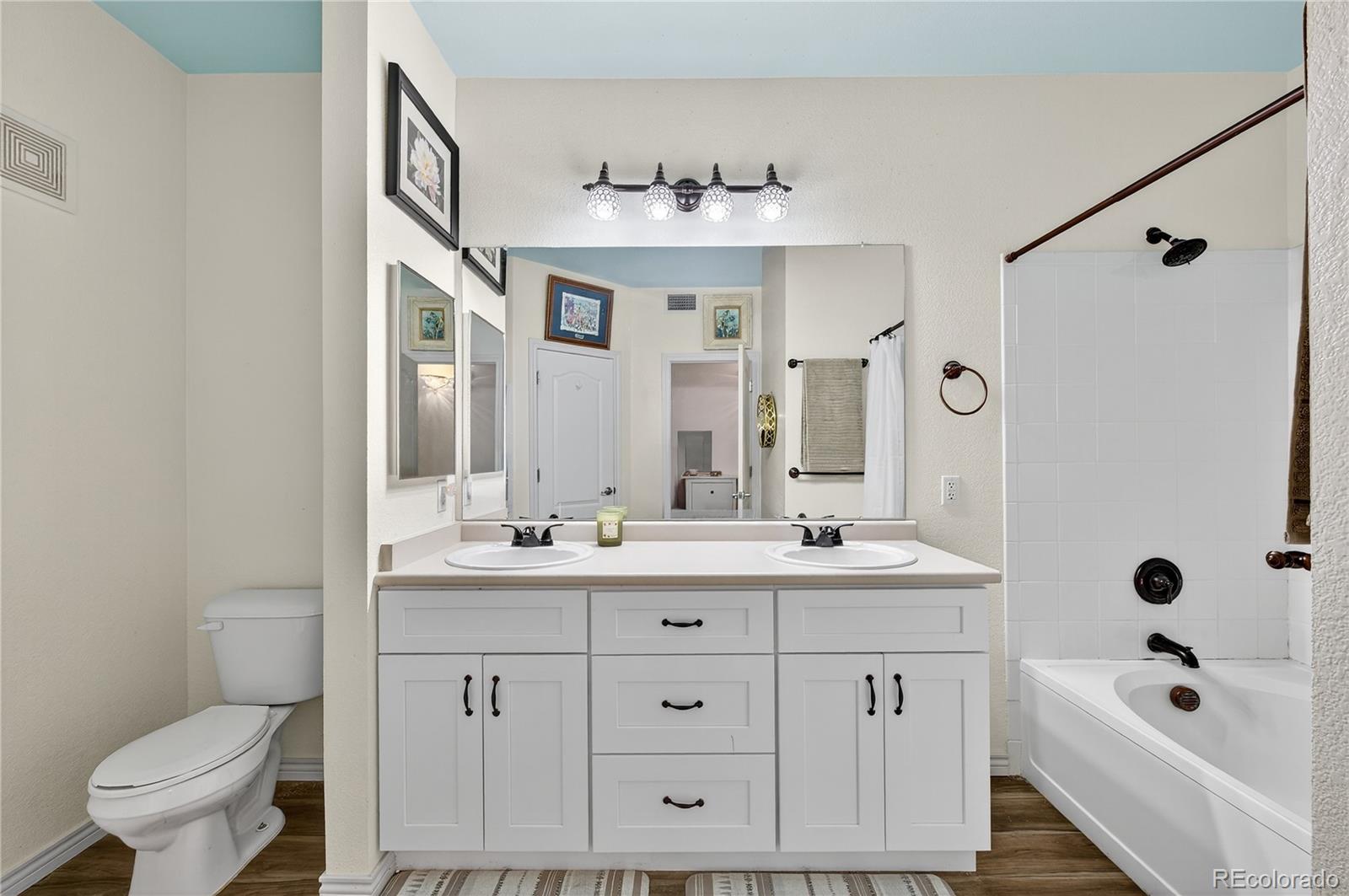 MLS Image #12 for 18611  stroh road 5203,parker, Colorado