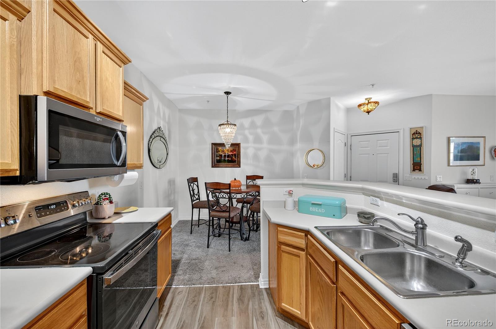 MLS Image #6 for 18611  stroh road 5203,parker, Colorado