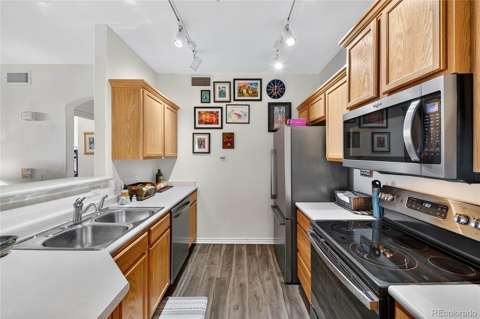 MLS Image #7 for 18611  stroh road 5203,parker, Colorado