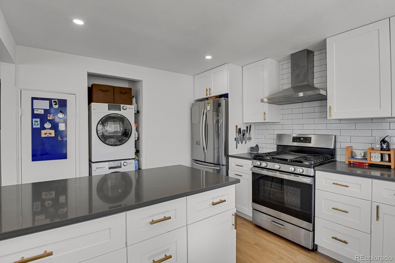 MLS Image #13 for 3230  pontiac street,denver, Colorado
