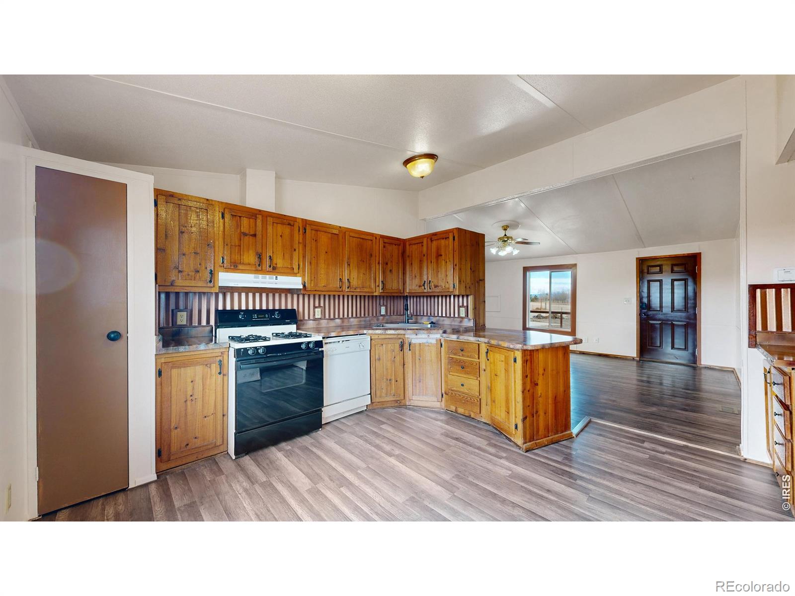 MLS Image #7 for 15686  caroline avenue,fort lupton, Colorado