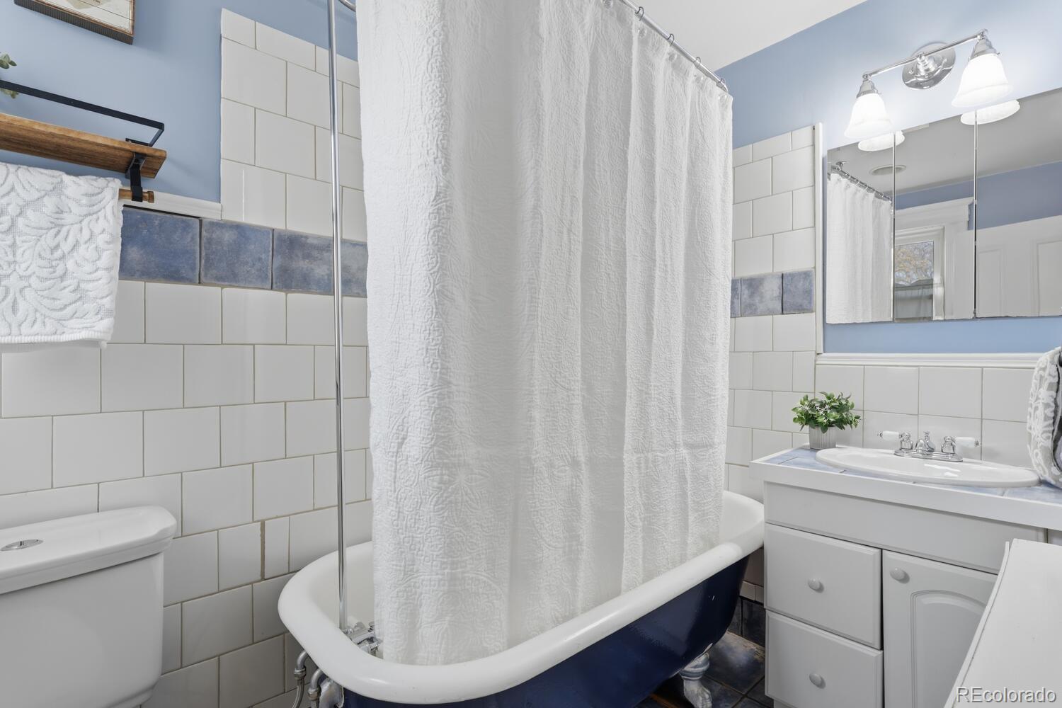MLS Image #12 for 1209 n pearl street 3,denver, Colorado