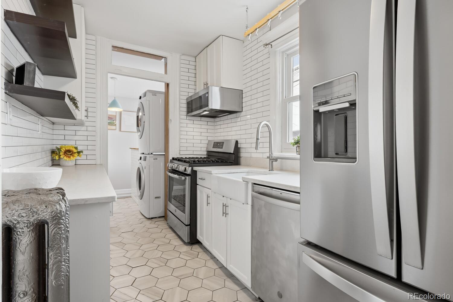 MLS Image #13 for 1209 n pearl street 3,denver, Colorado
