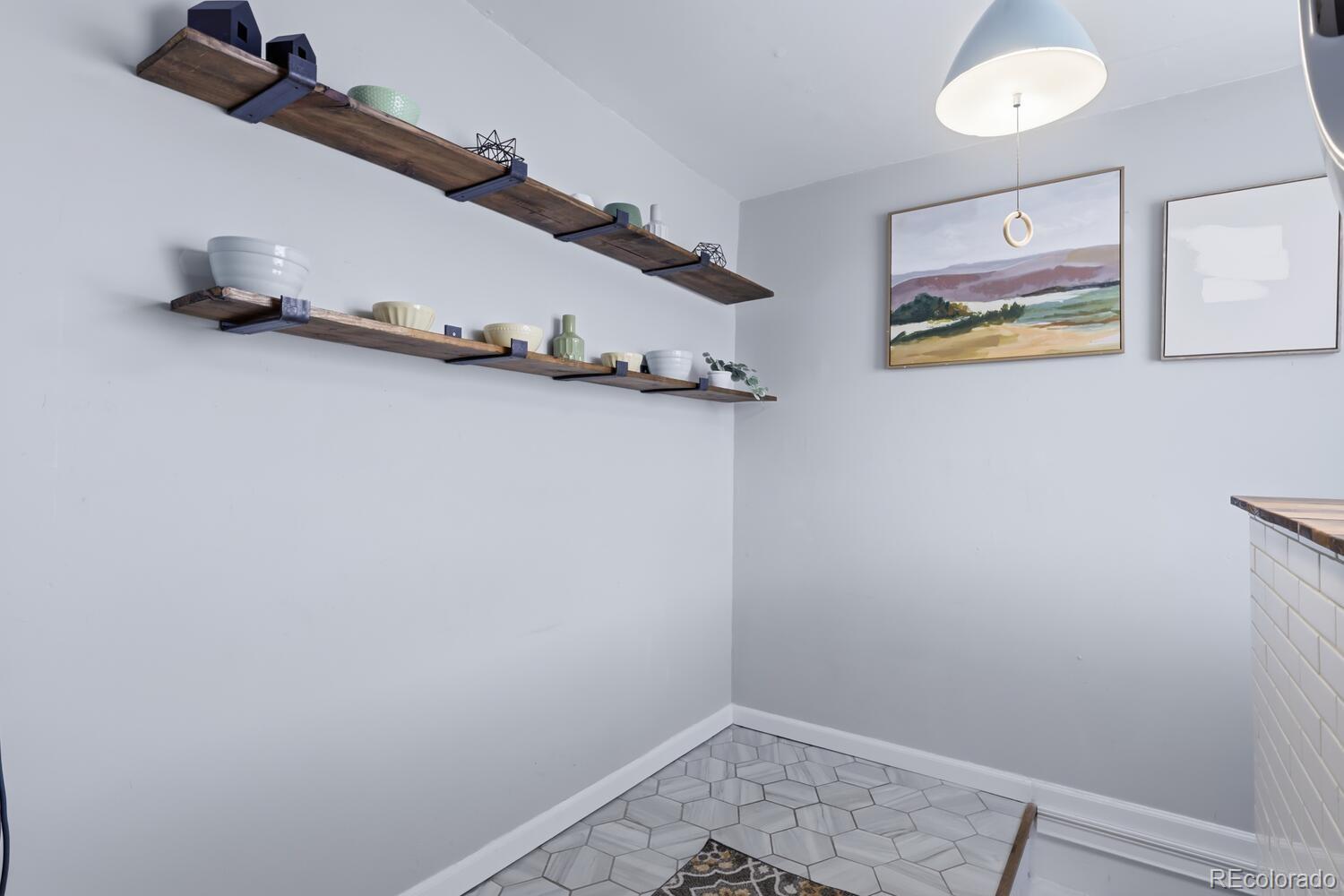 MLS Image #17 for 1209 n pearl street 3,denver, Colorado