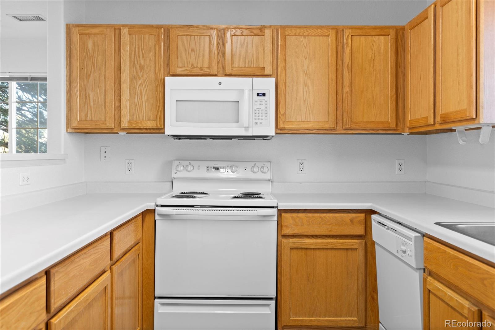 MLS Image #6 for 1386 s danube court 104,aurora, Colorado