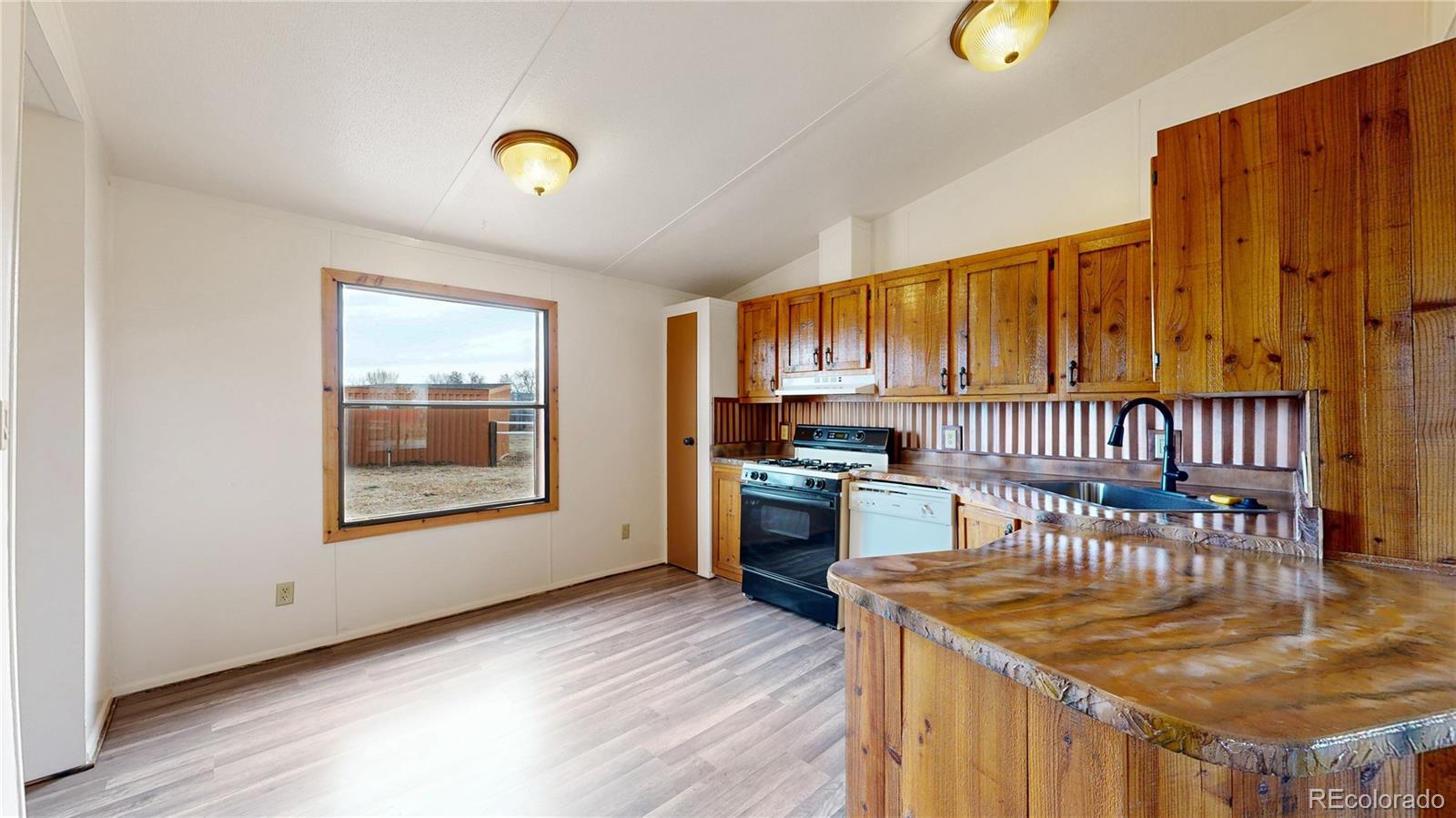MLS Image #6 for 15686  caroline avenue,fort lupton, Colorado
