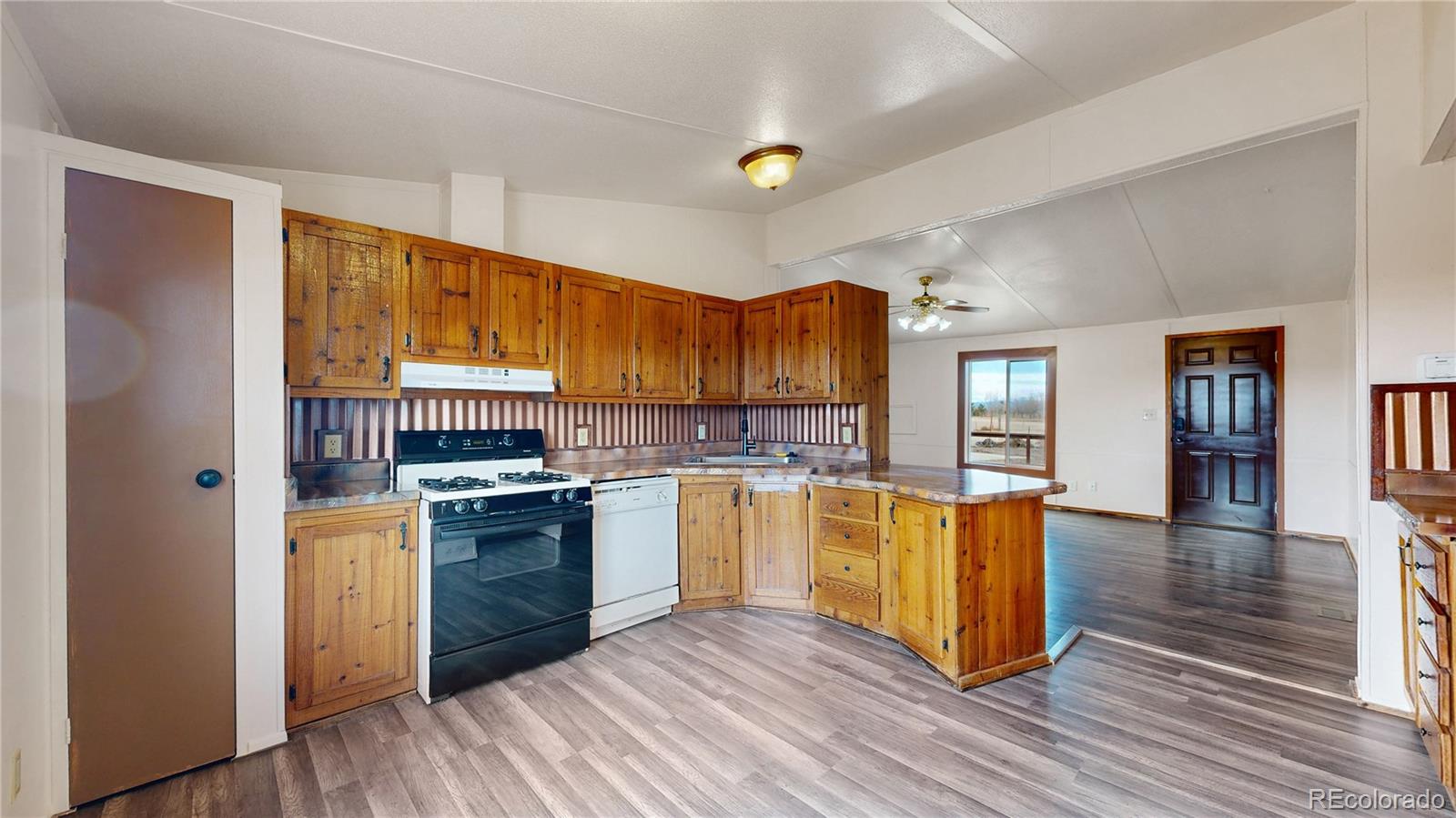 MLS Image #8 for 15686  caroline avenue,fort lupton, Colorado