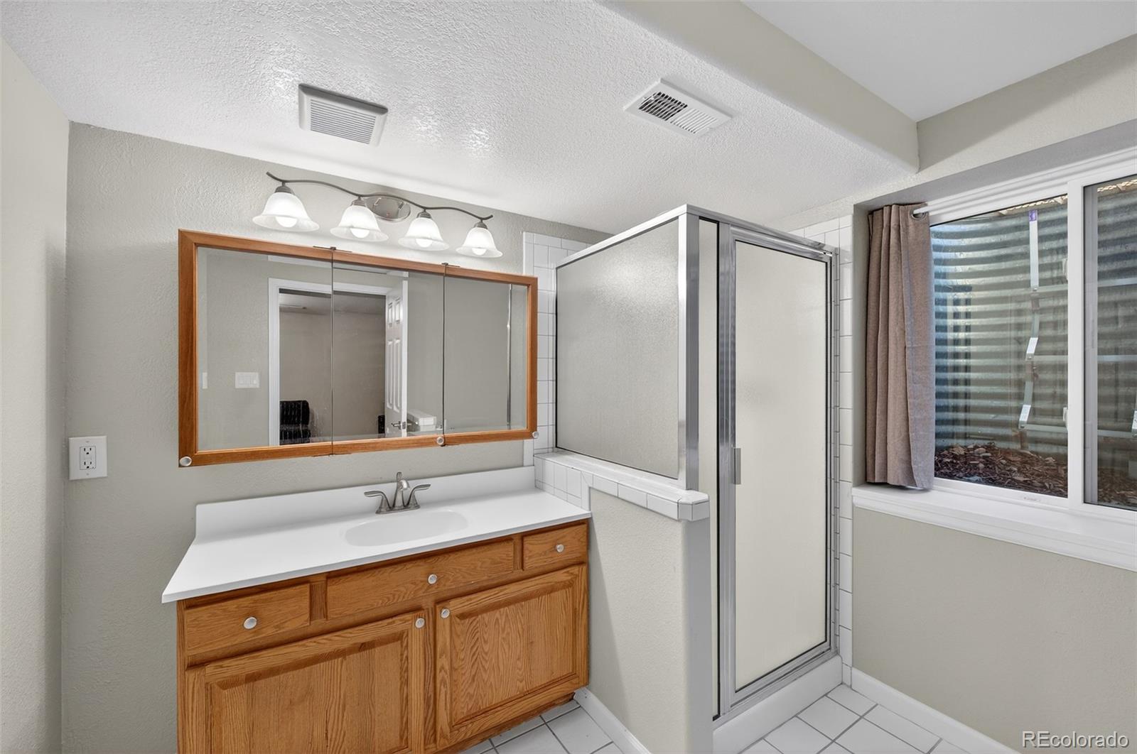 MLS Image #33 for 9985  deer creek court,highlands ranch, Colorado