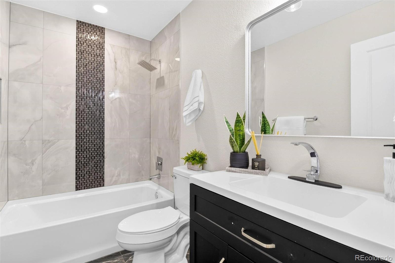 MLS Image #13 for 10099  williams street,thornton, Colorado