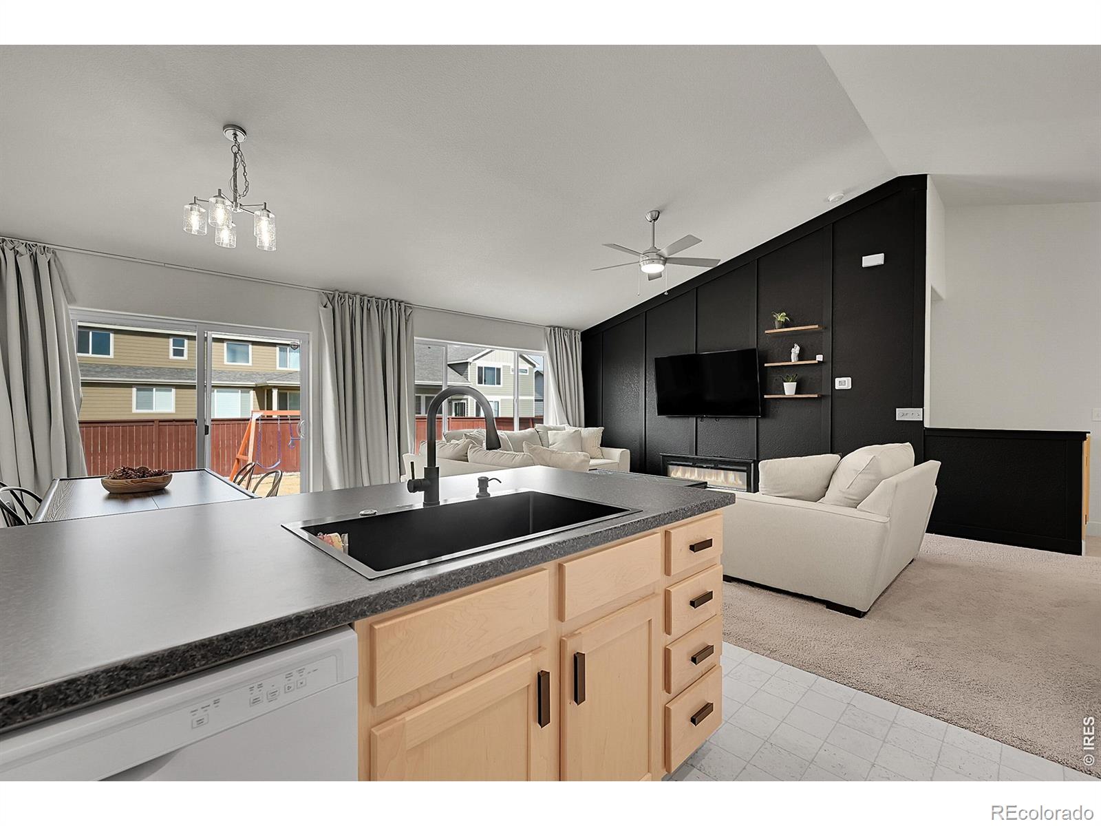 MLS Image #10 for 432  halcyon way,windsor, Colorado