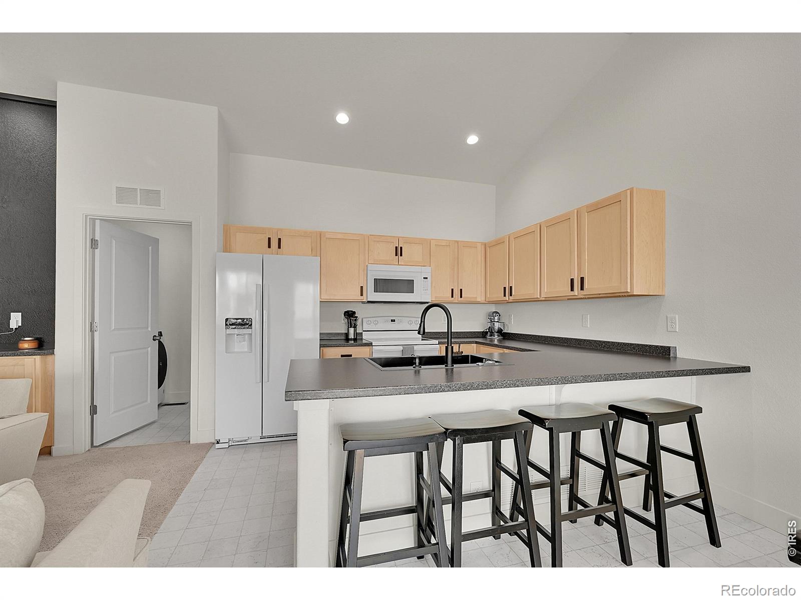 MLS Image #11 for 432  halcyon way,windsor, Colorado