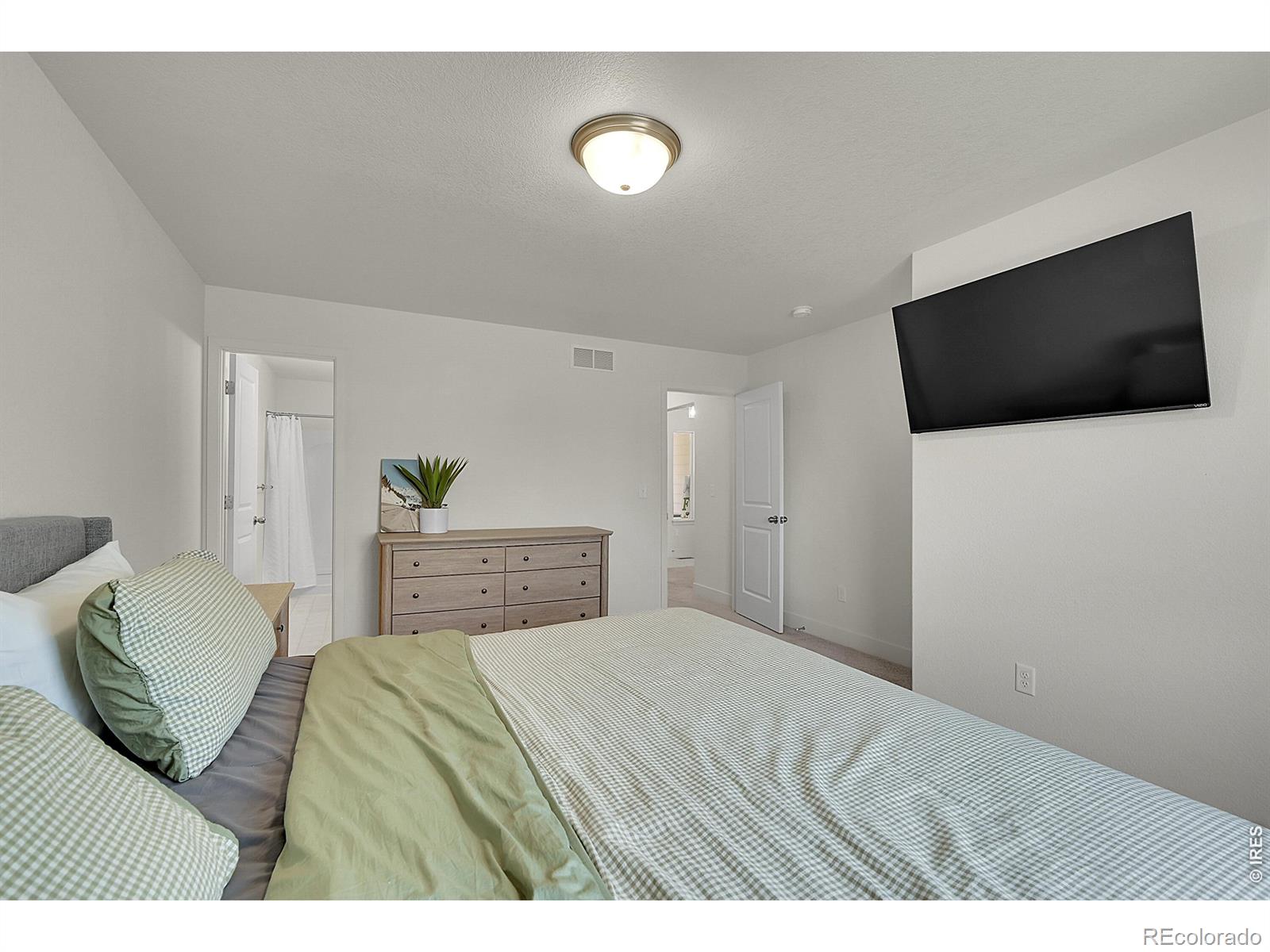 MLS Image #19 for 432  halcyon way,windsor, Colorado