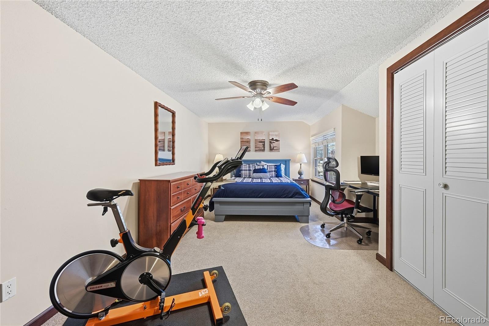 MLS Image #12 for 7029 s knolls way,centennial, Colorado
