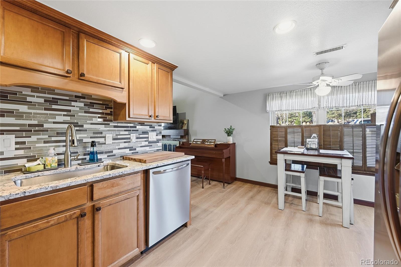 MLS Image #8 for 7029 s knolls way,centennial, Colorado