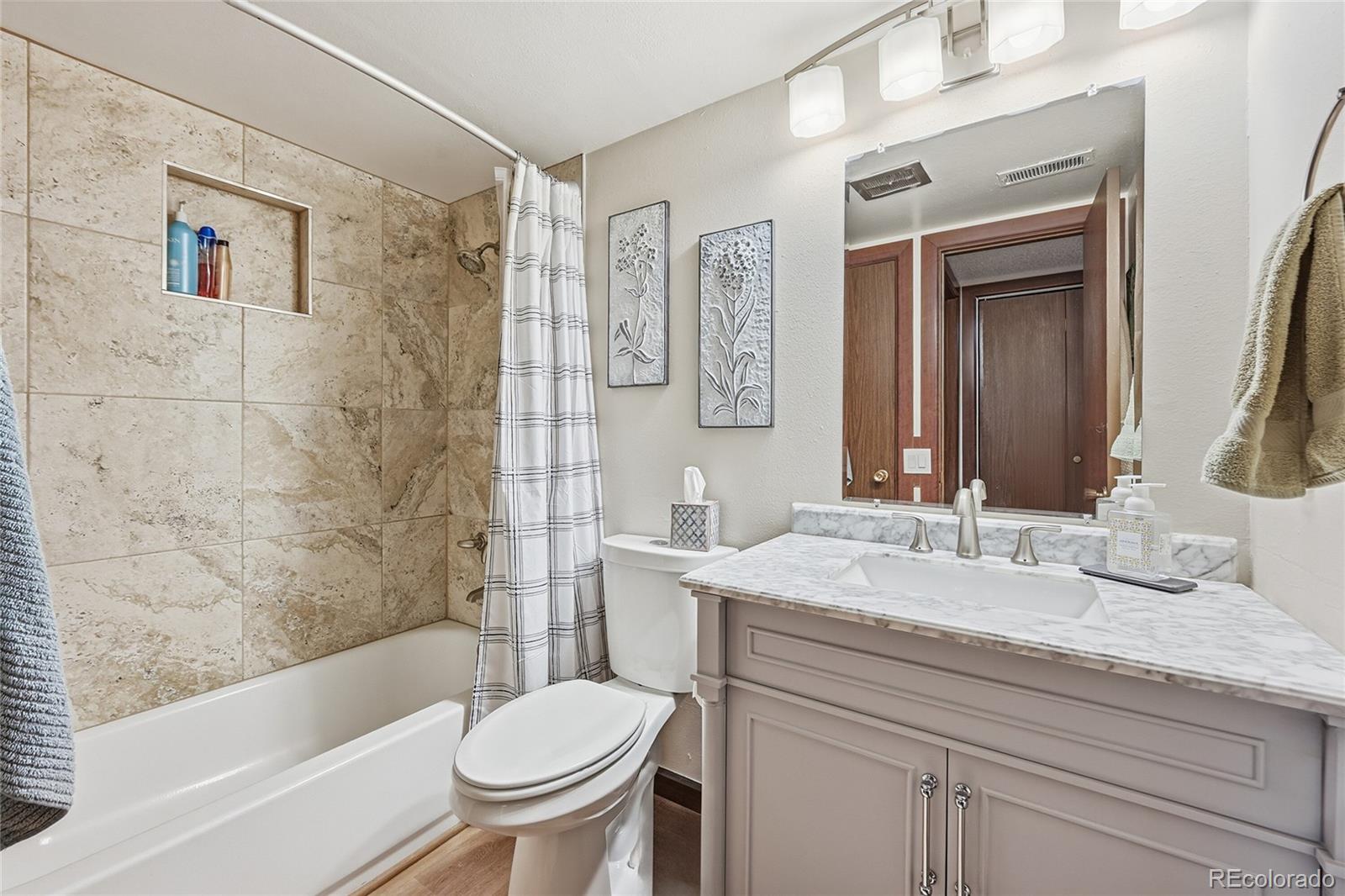 MLS Image #9 for 7029 s knolls way,centennial, Colorado