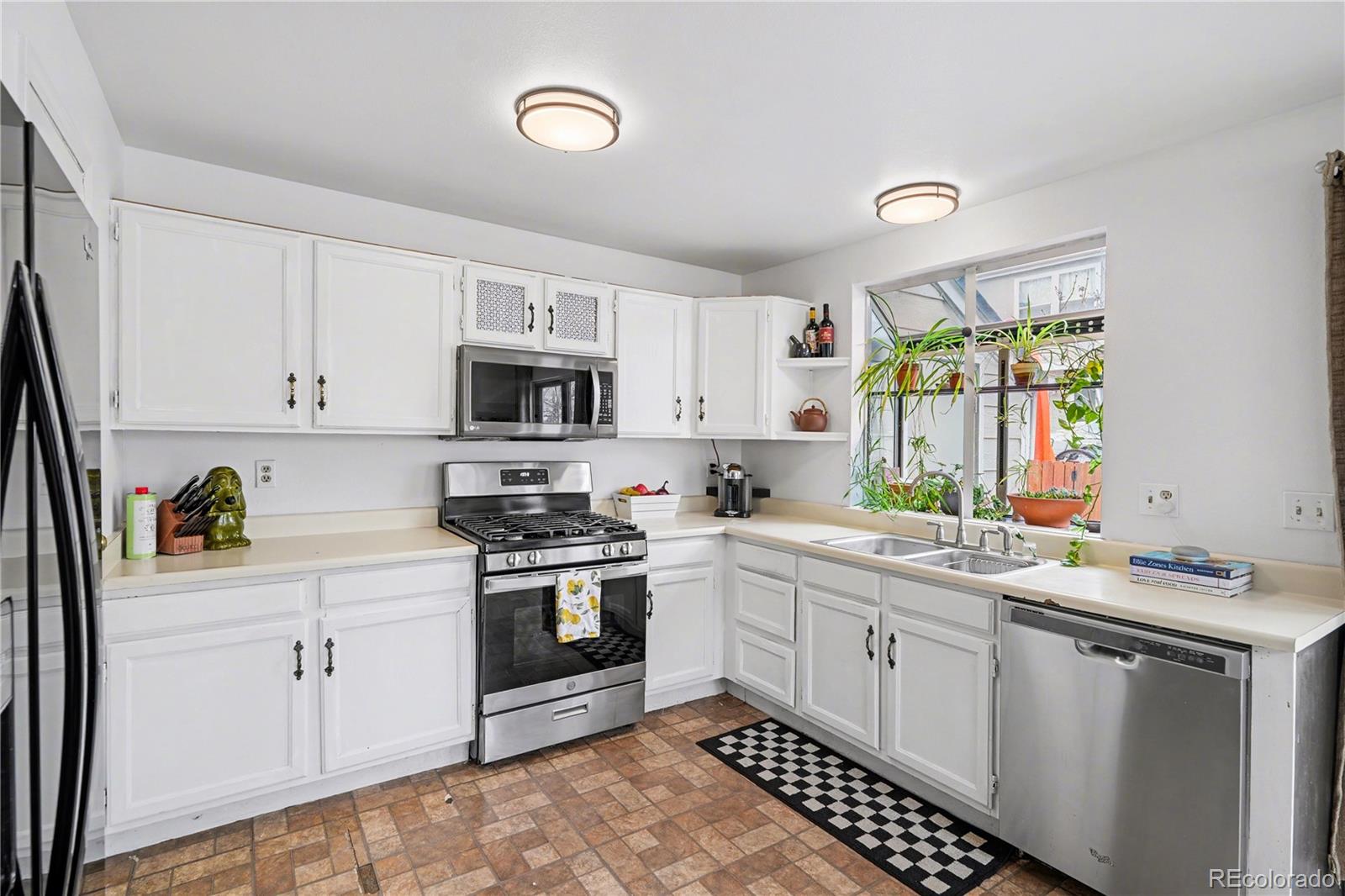 MLS Image #14 for 9631 w chatfield avenue,littleton, Colorado