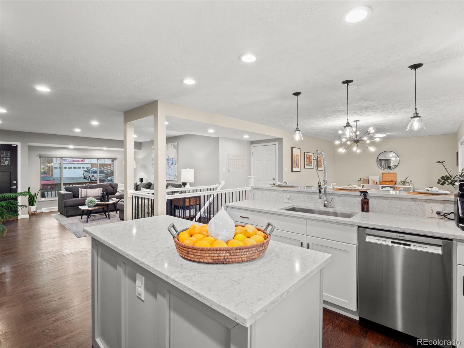 MLS Image #3 for 12557 w arizona place,lakewood, Colorado
