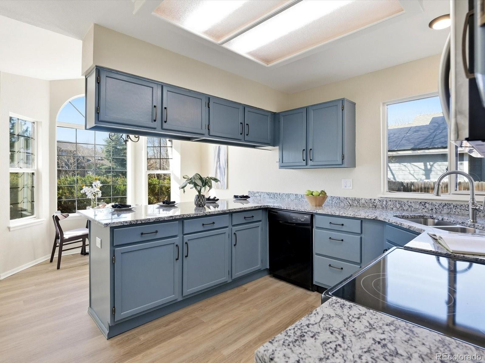MLS Image #11 for 1660  emerald street,broomfield, Colorado