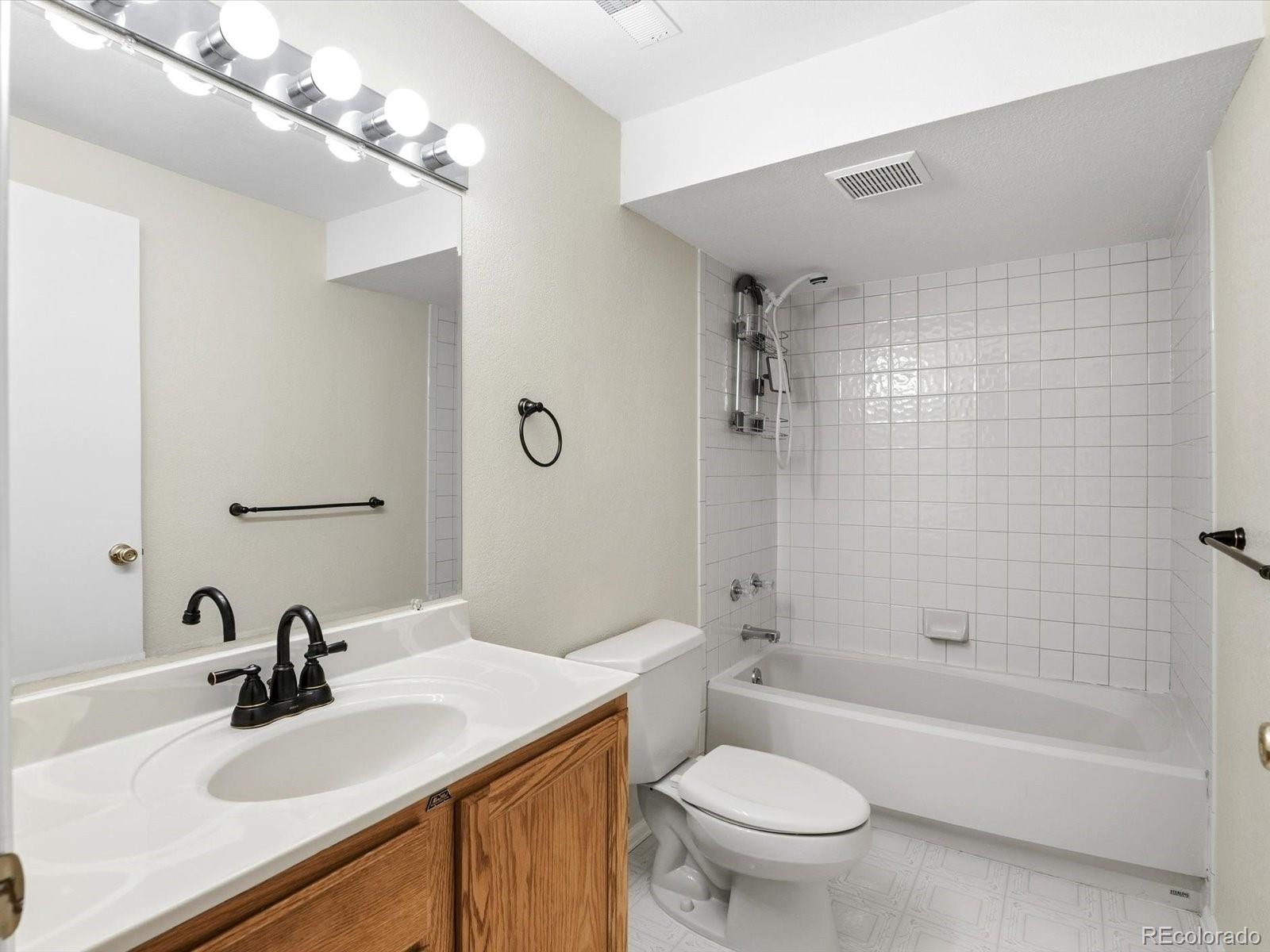 MLS Image #32 for 1660  emerald street,broomfield, Colorado