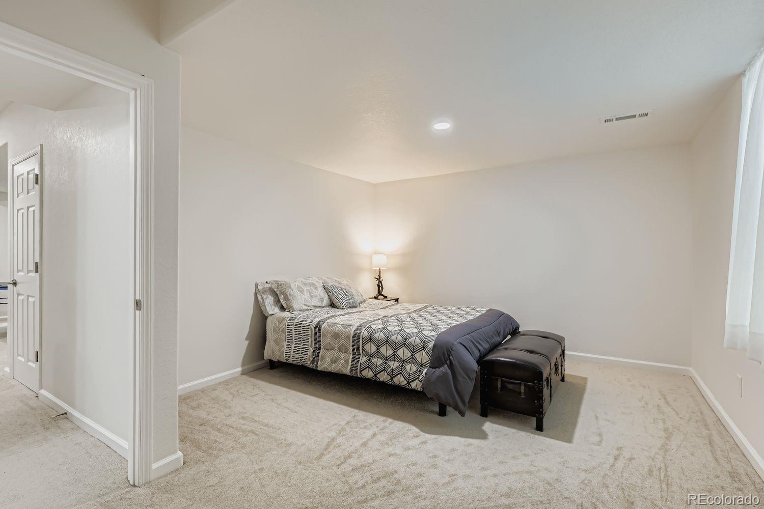 MLS Image #16 for 26312 e 2nd avenue,aurora, Colorado
