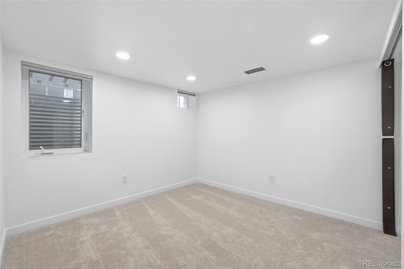 MLS Image #18 for 3510 n saint paul street,denver, Colorado