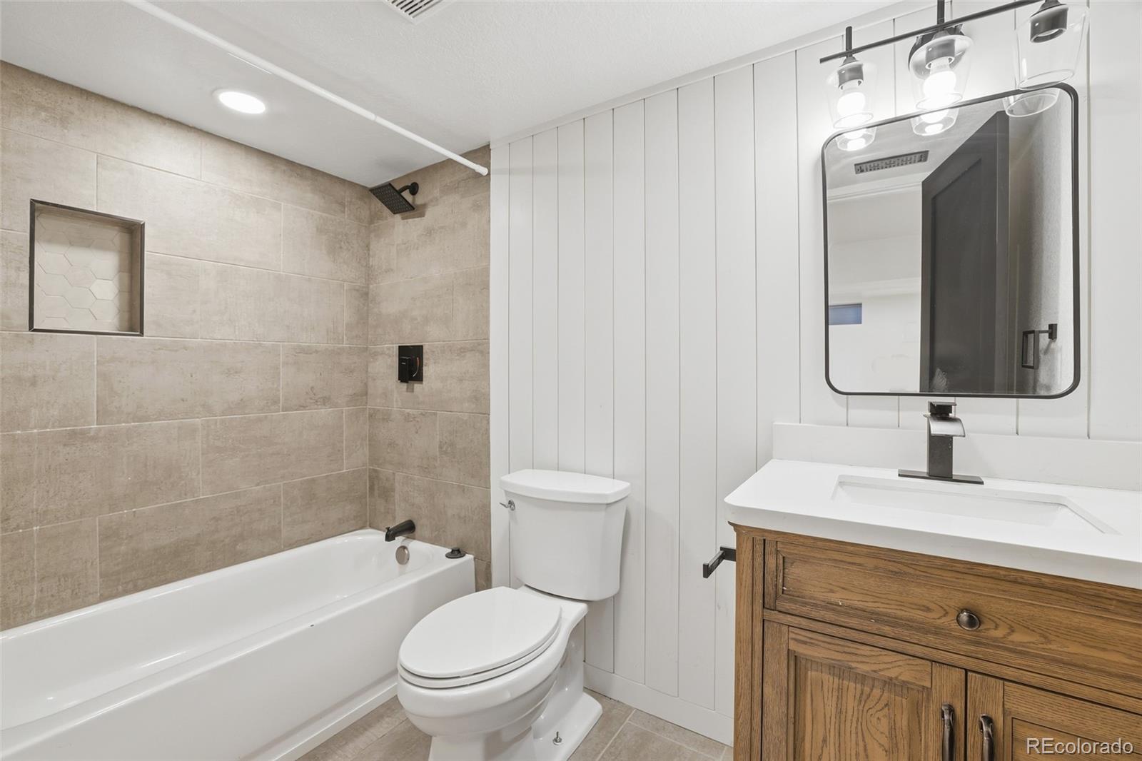 MLS Image #19 for 3510 n saint paul street,denver, Colorado